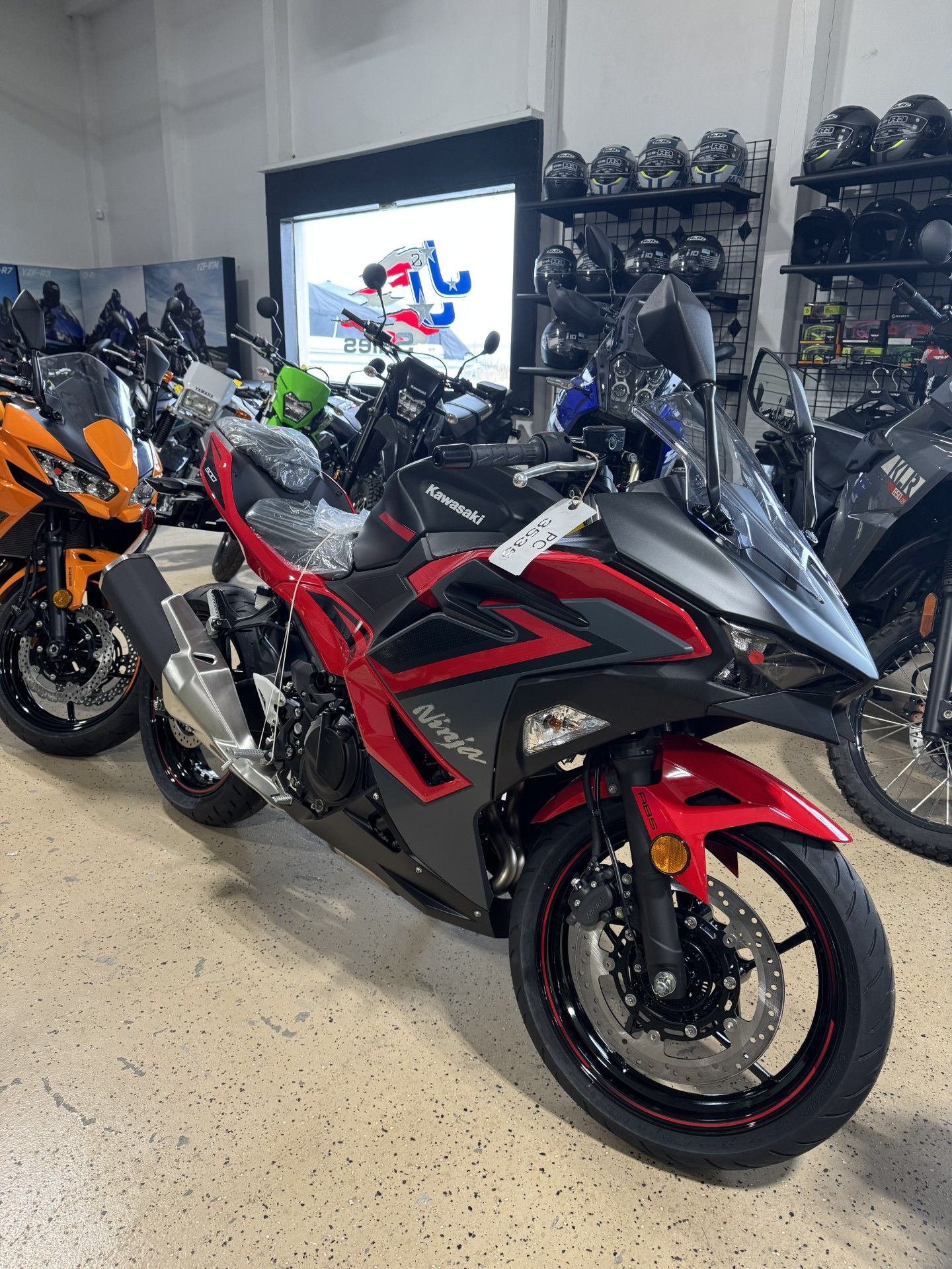 2025 Kawasaki Ninja 500 SE ABS in Huron, Ohio - Photo 1