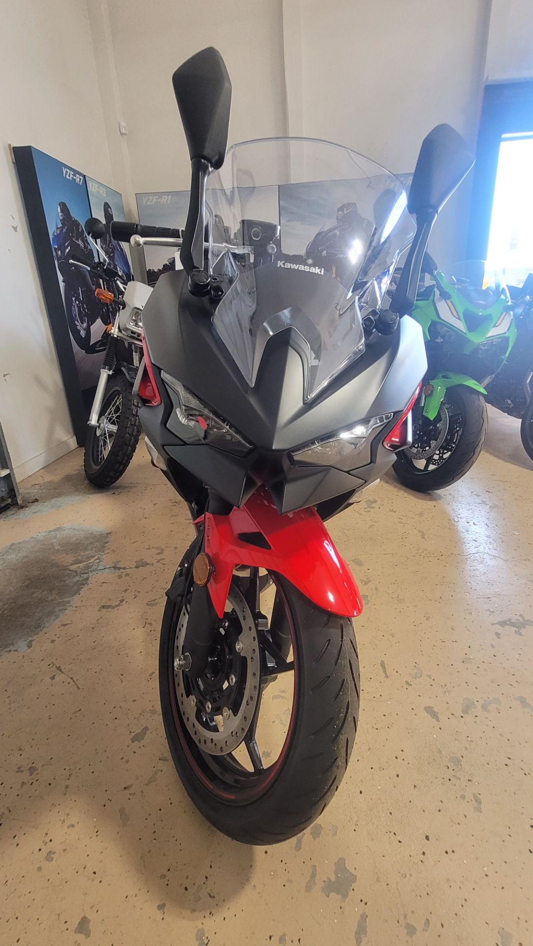 2025 Kawasaki Ninja 500 SE ABS in Huron, Ohio - Photo 3