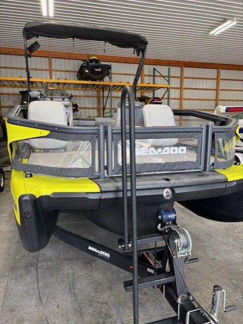 2023 Sea-Doo Switch Sport 21 - 230 HP in Huron, Ohio - Photo 2
