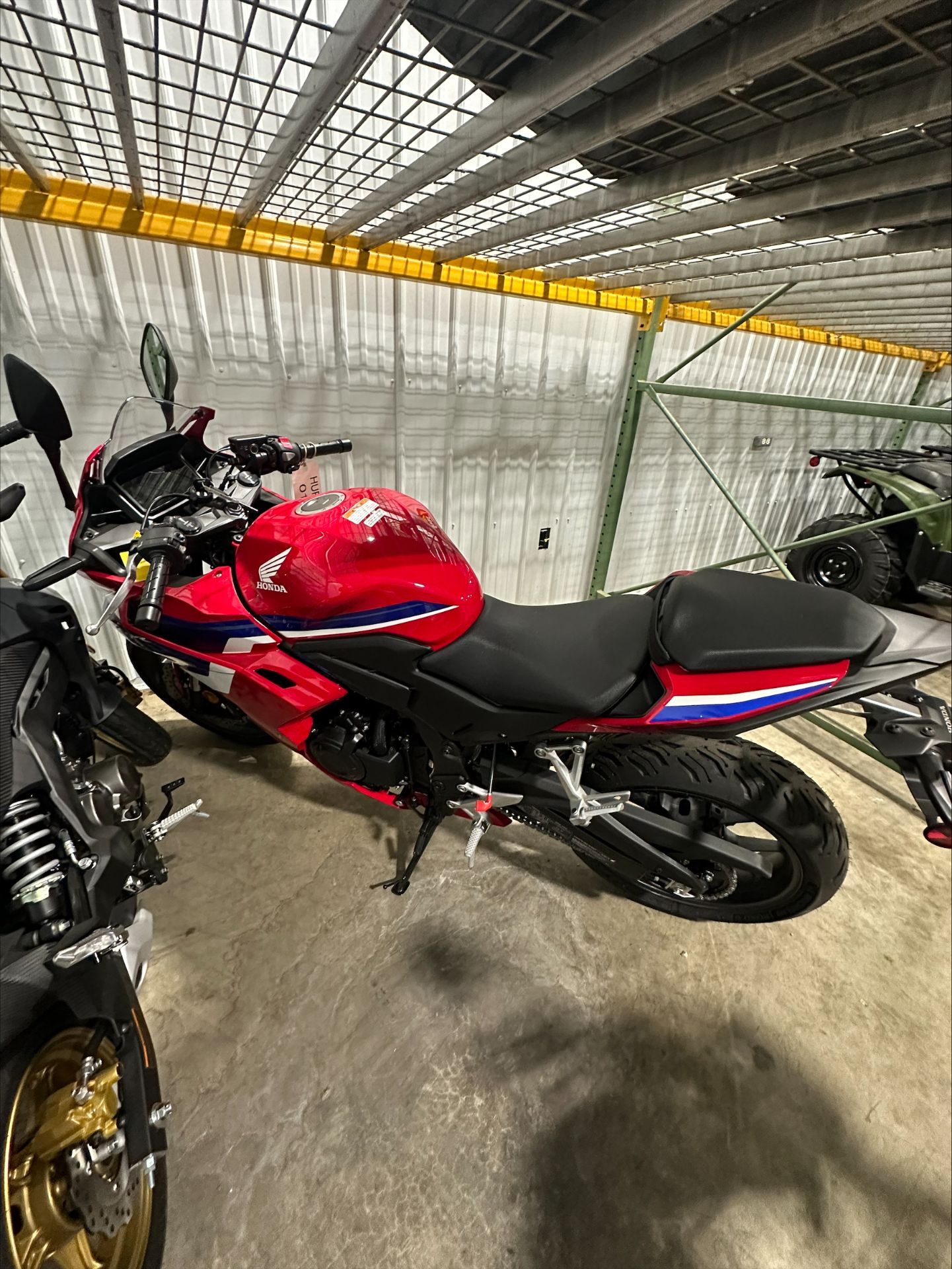 2025 Honda CBR500R in Huron, Ohio - Photo 2