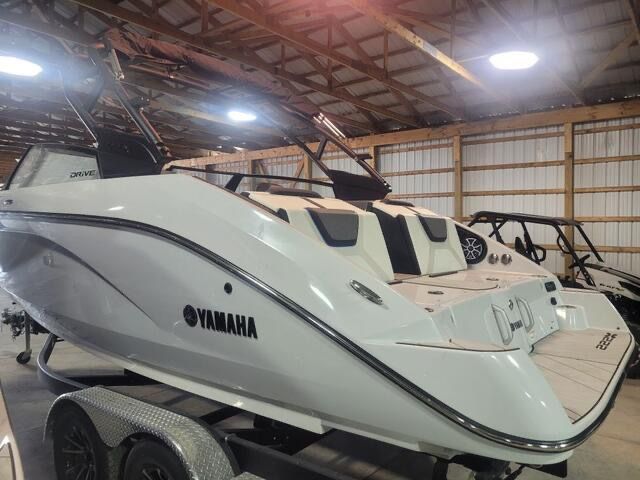 2023 Yamaha 222XD in Huron, Ohio - Photo 4