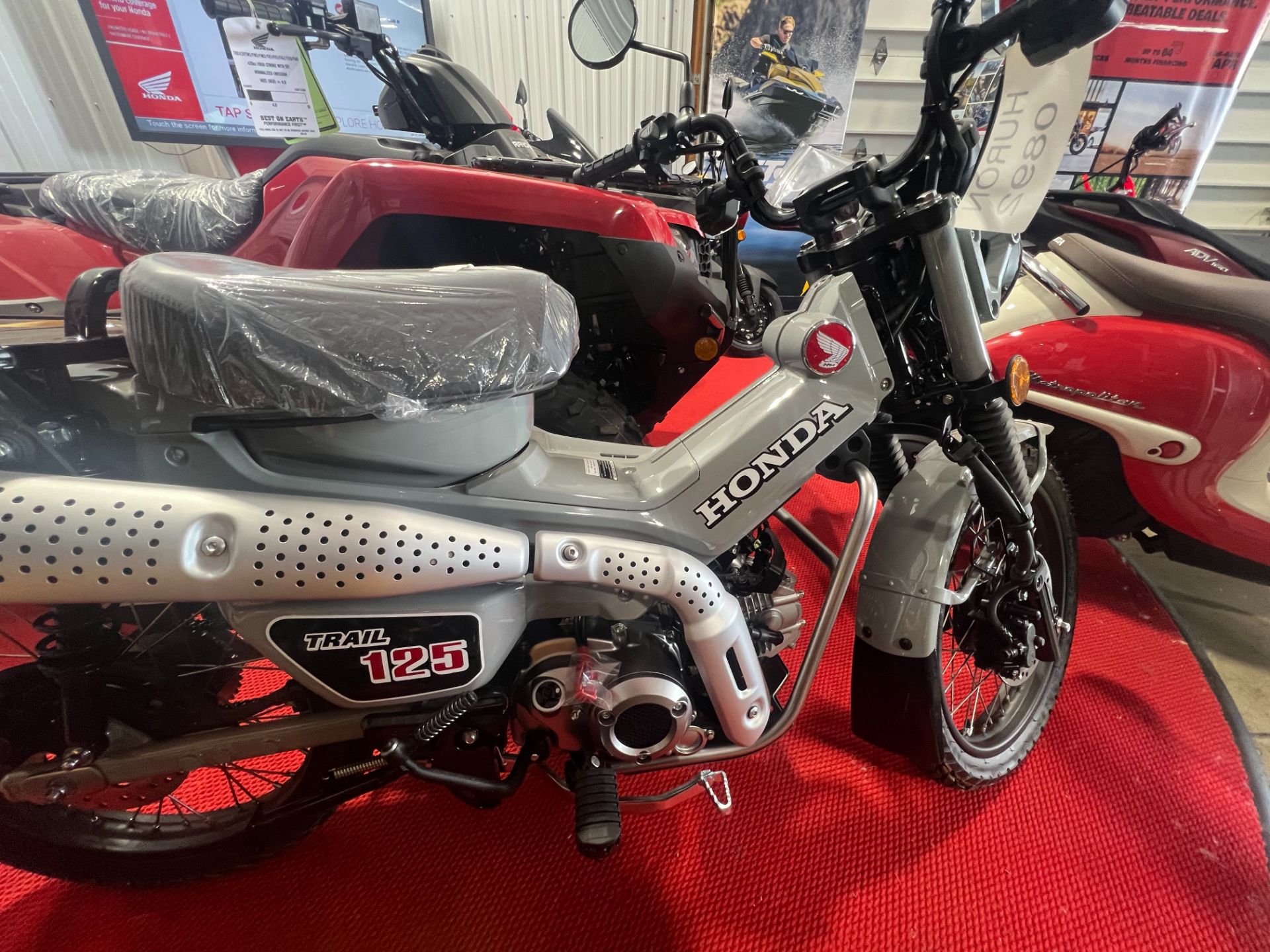 2025 Honda Trail125 in Huron, Ohio - Photo 2