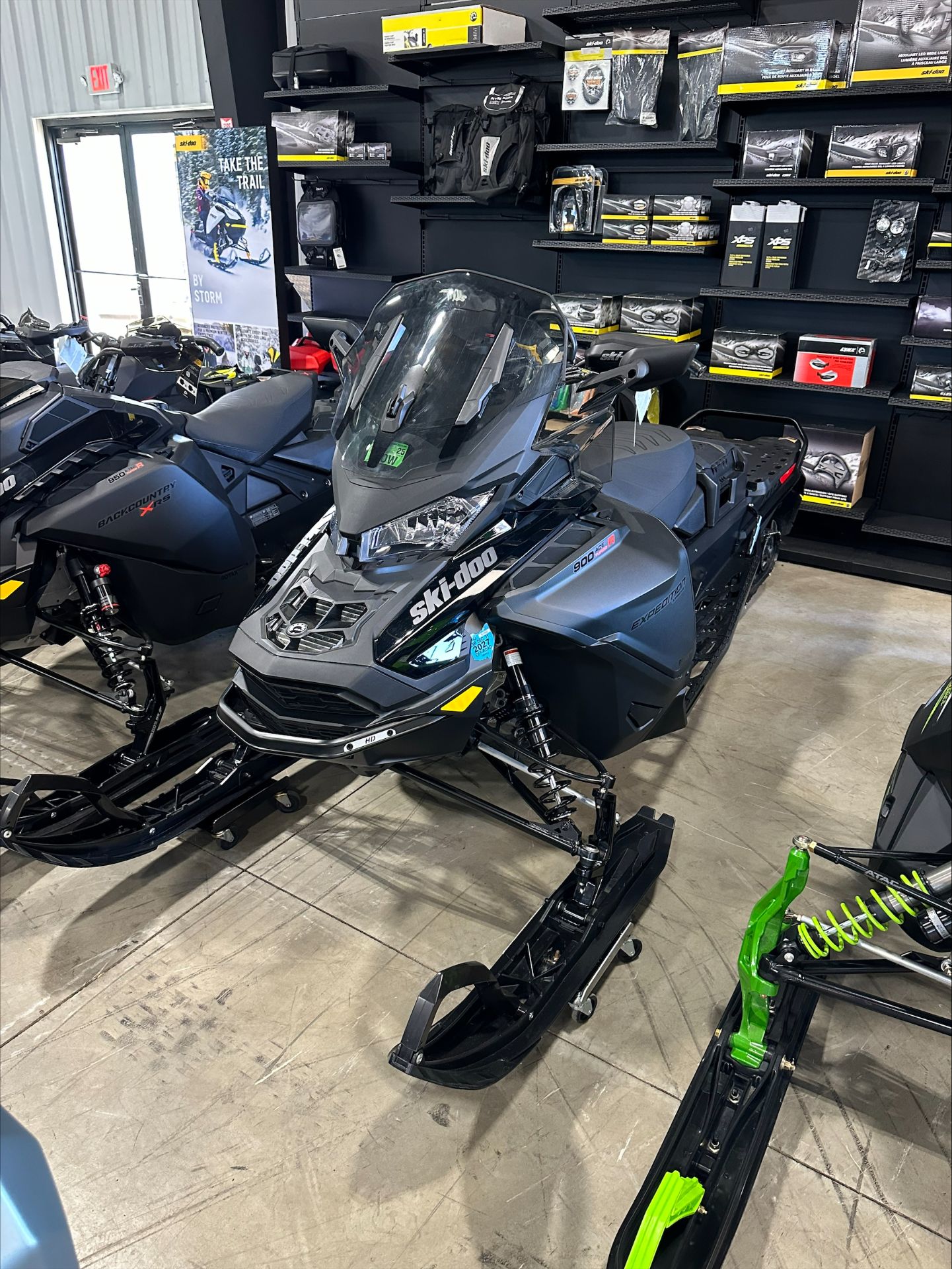 2024 Ski-Doo Expedition Xtreme 900 ACE Turbo R ES Cobra WT 1.8 in Huron, Ohio - Photo 1