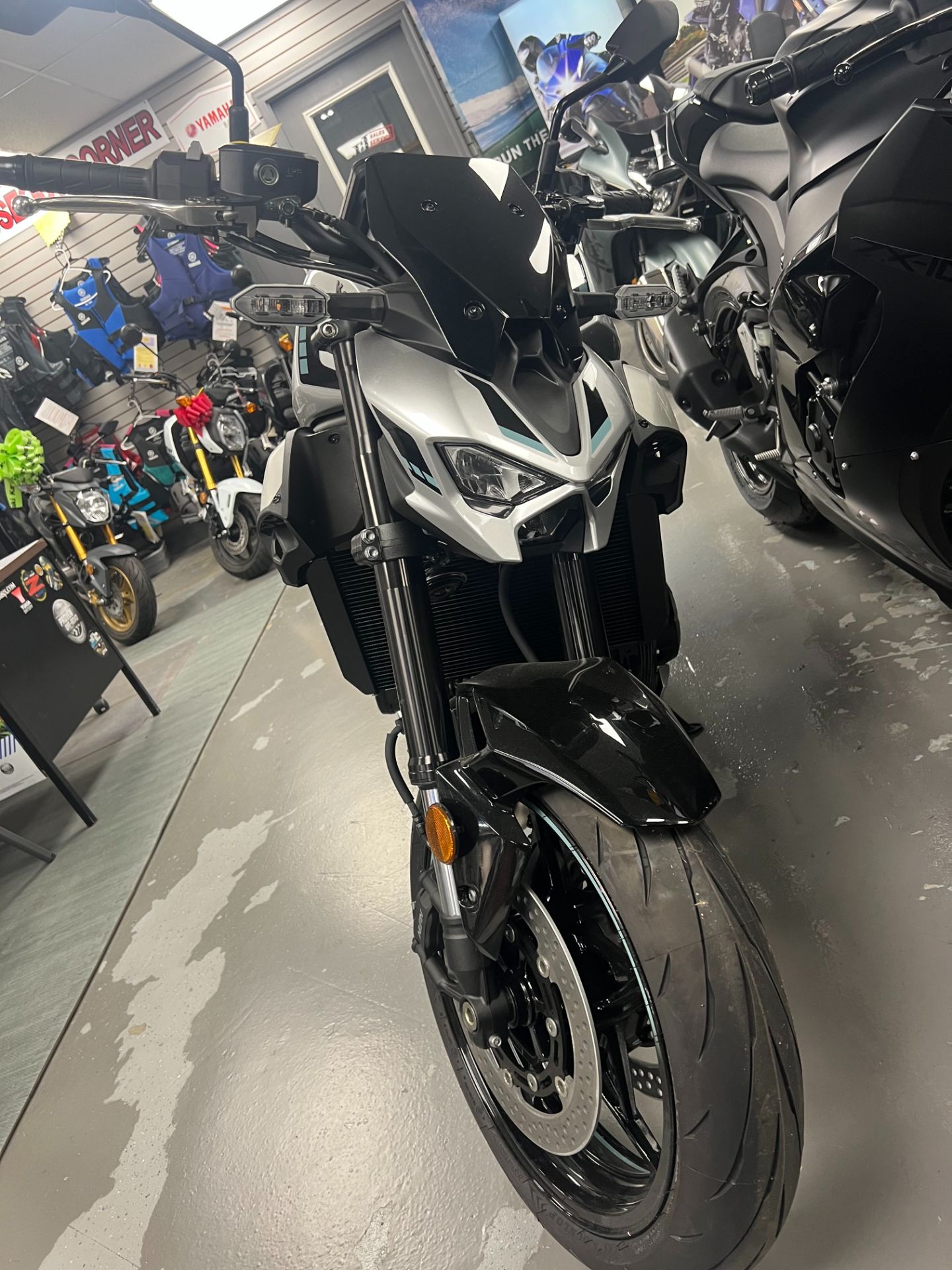 2025 Kawasaki Z900 ABS - Specs, Price | New Motorcycles for Sale