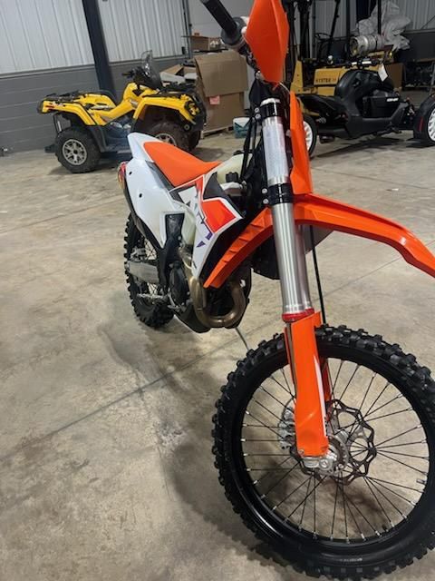2023 KTM 450 XCF-W in Huron, Ohio - Photo 4