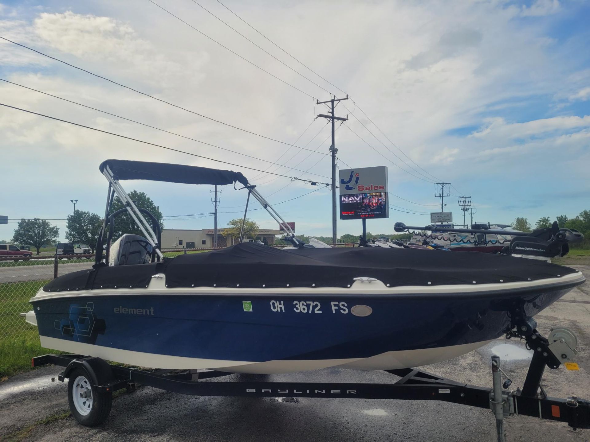 2017 Bayliner Element E18 in Huron, Ohio - Photo 2