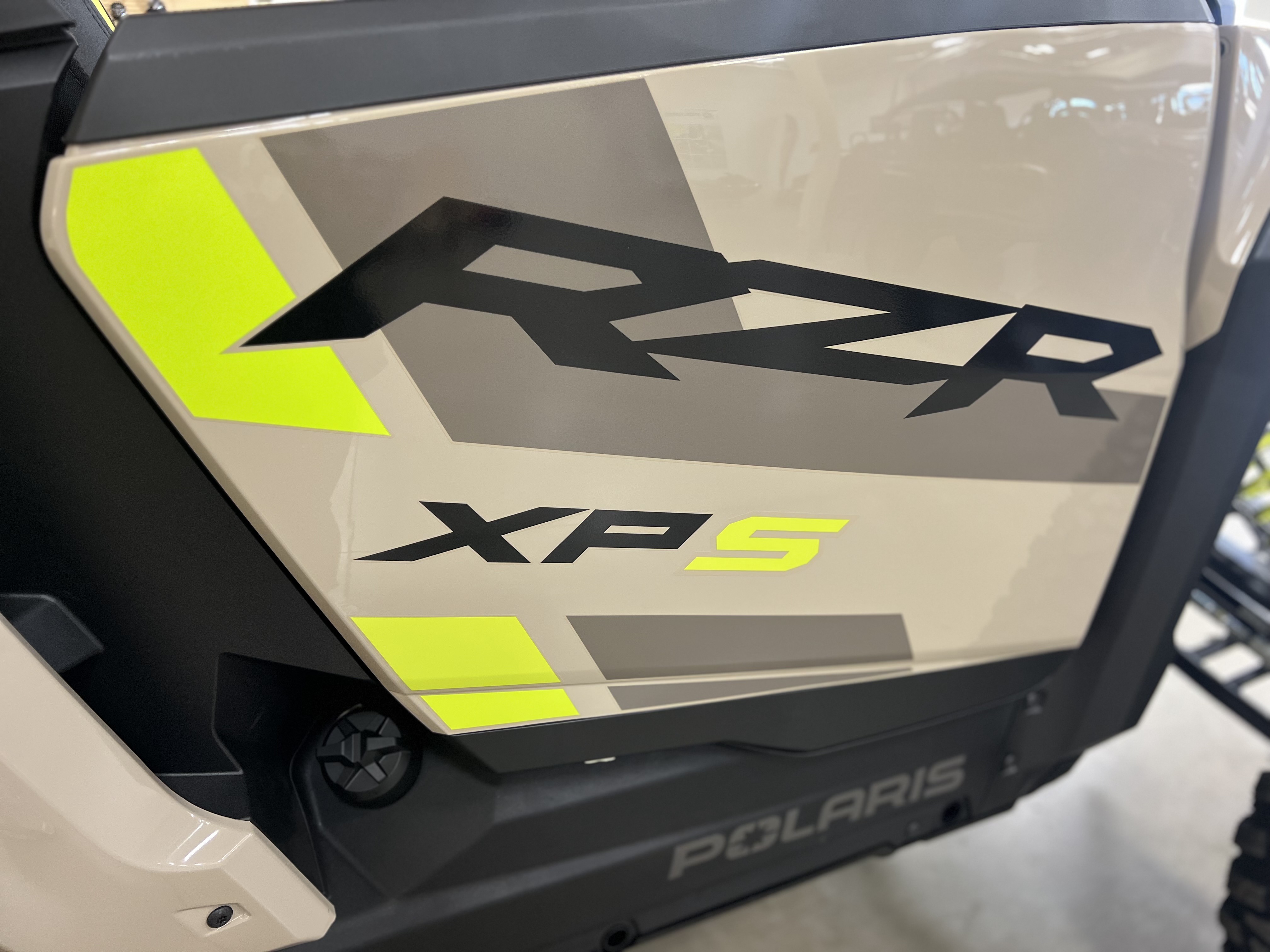 2027 Polaris RZR photo 2