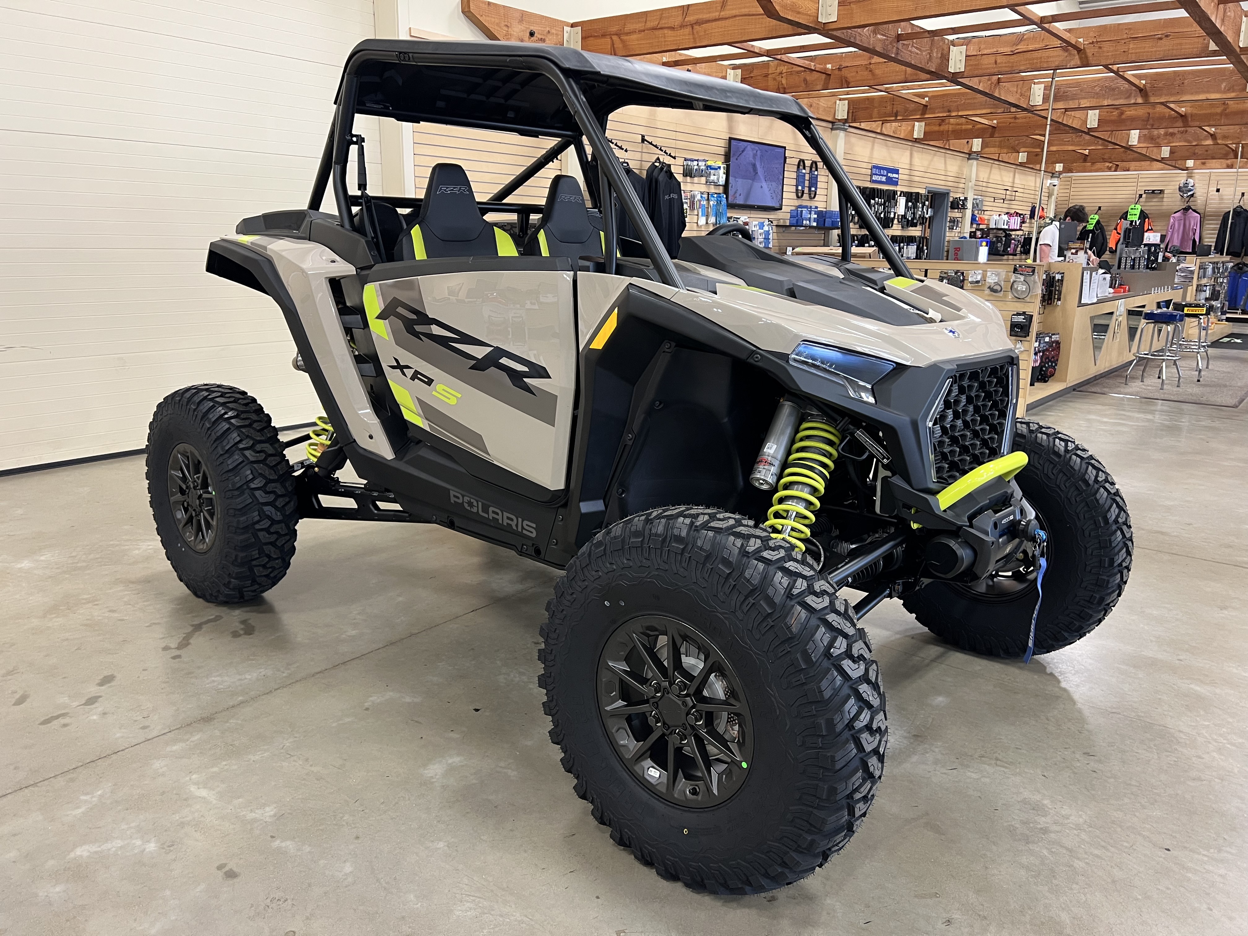 2027 Polaris RZR photo 6