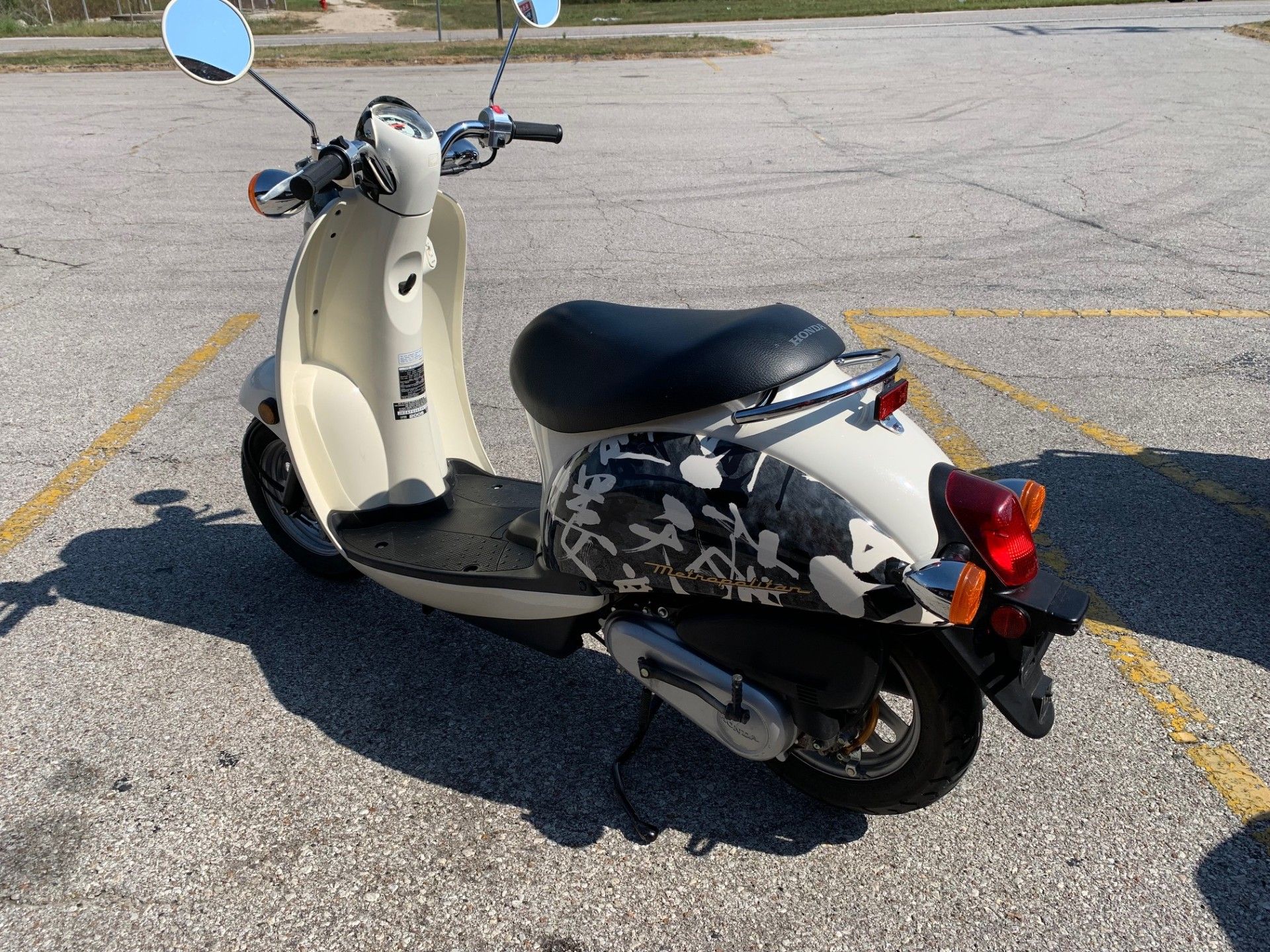 2005 Honda CHF50 METROPOLITAN 50 (49cc) in Herculaneum, Missouri - Photo 3