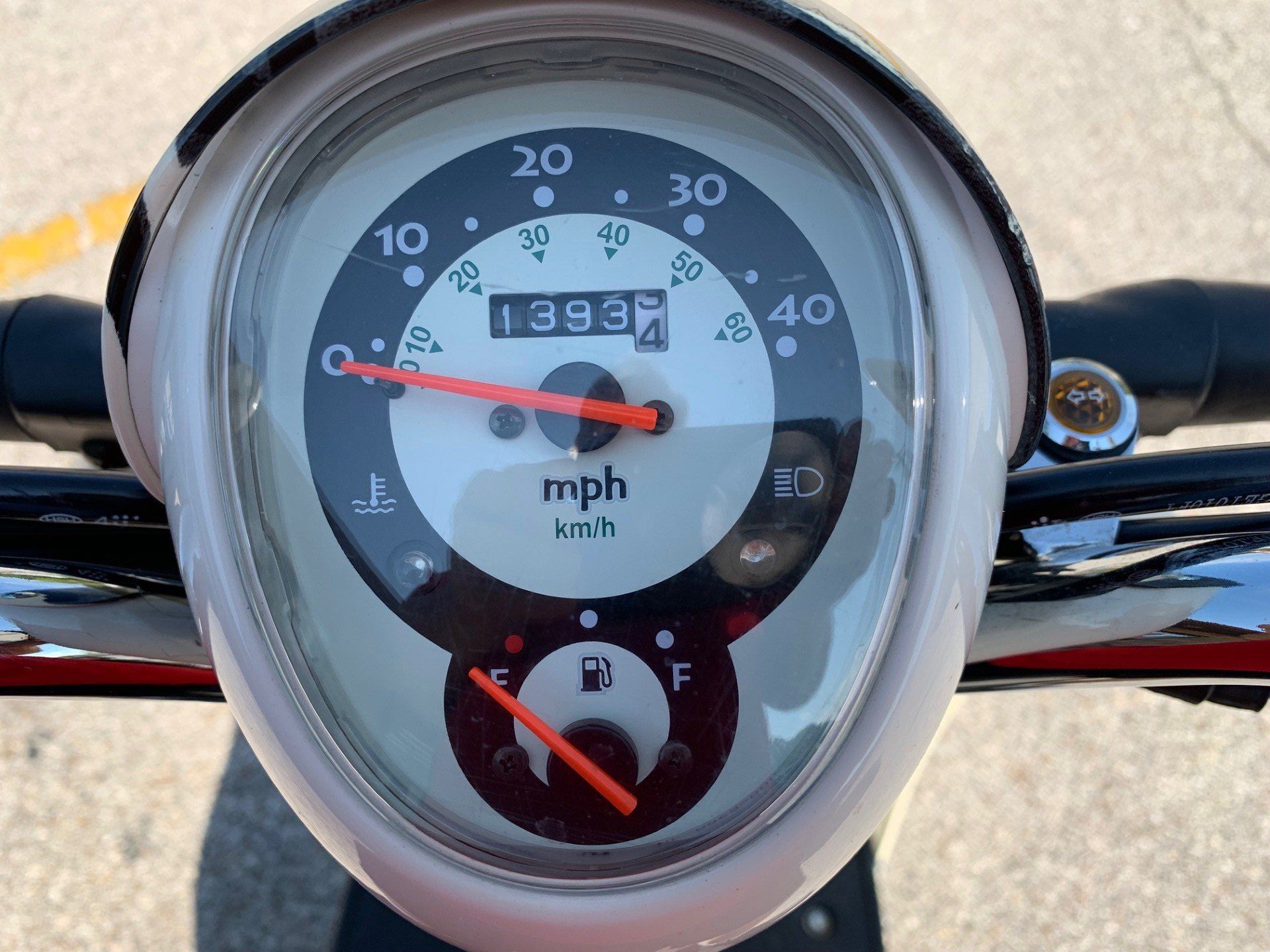 2005 Honda CHF50 METROPOLITAN 50 (49cc) in Herculaneum, Missouri - Photo 6
