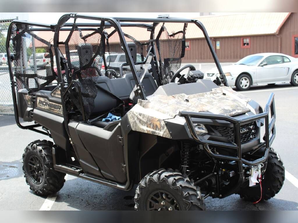 New 2025 Honda SXS700M4F FOREST w/WINCH & X-LG FRT BUMPER