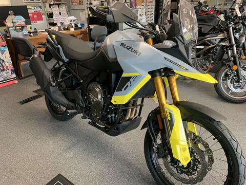 2023 Suzuki DL800DERC  V-STROM in Herculaneum, Missouri - Photo 2