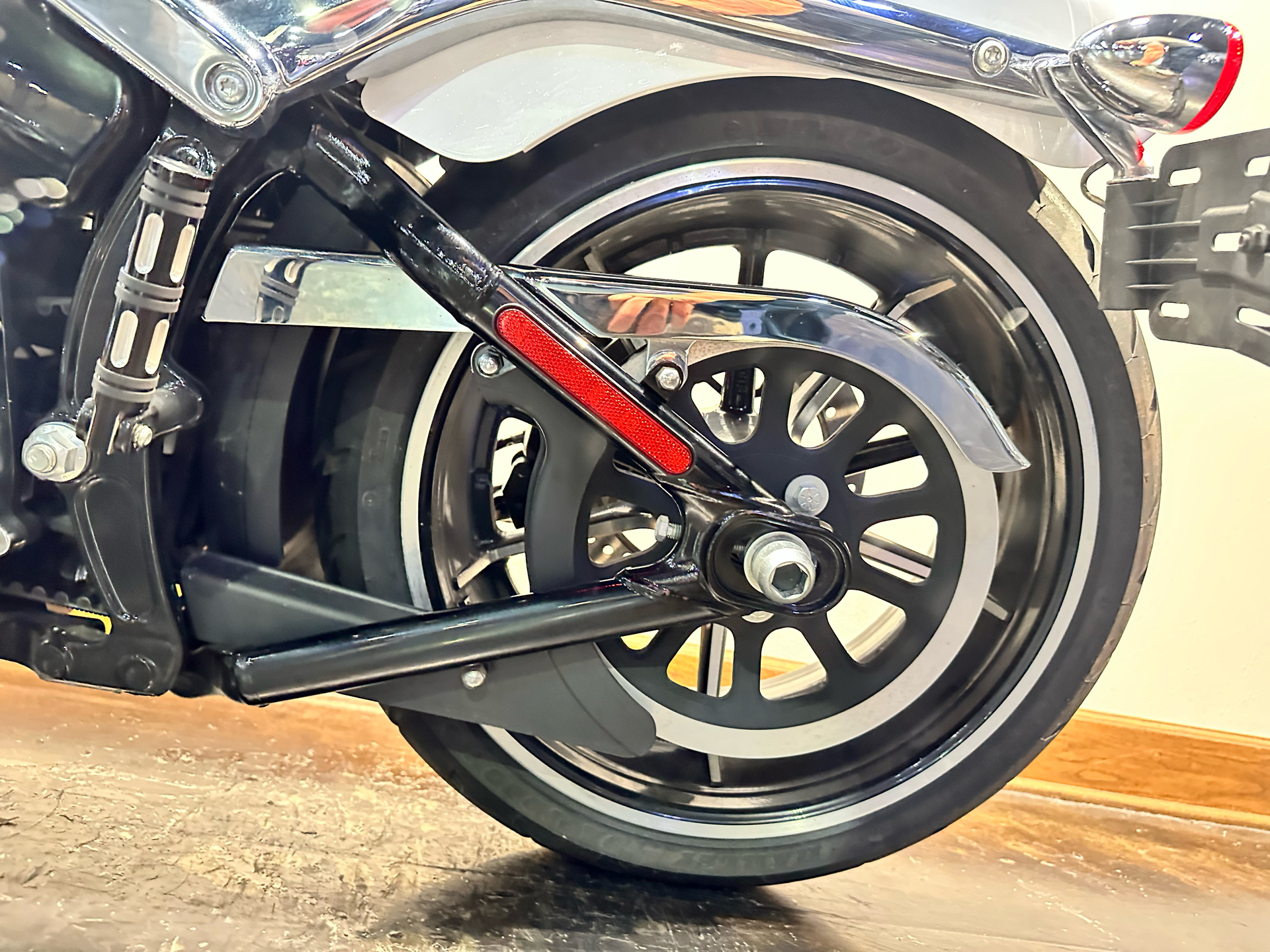 2016 Harley-Davidson Breakout® in Baton Rouge, Louisiana - Photo 18