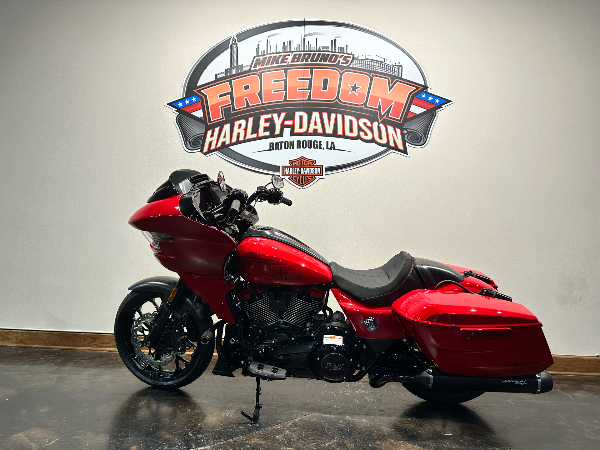 2025 Harley-Davidson CVO™ Road Glide® ST in Baton Rouge, Louisiana - Photo 9