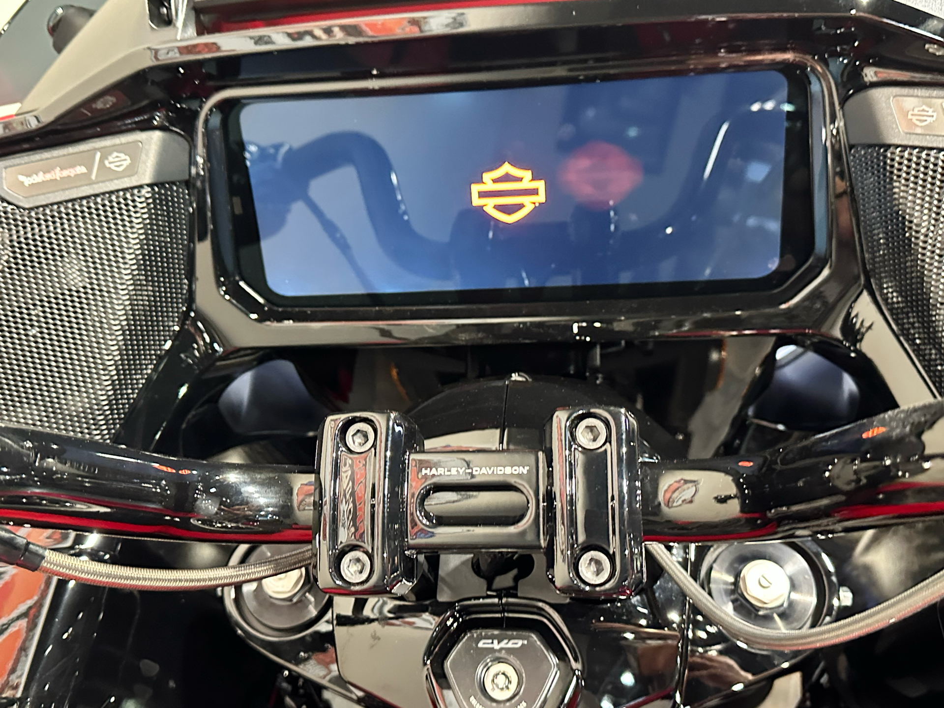 2025 Harley-Davidson CVO™ Road Glide® ST in Baton Rouge, Louisiana - Photo 17