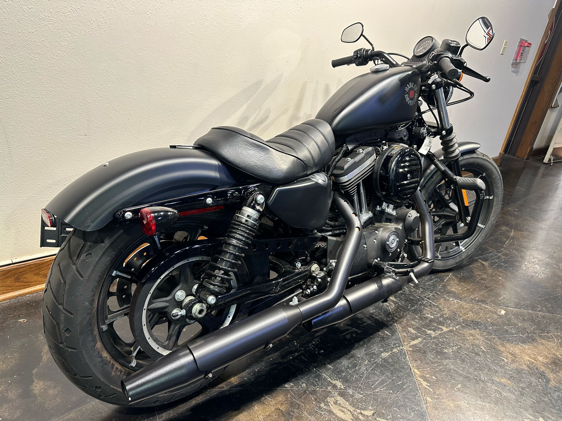 2020 Harley-Davidson Iron 883™ in Baton Rouge, Louisiana - Photo 11