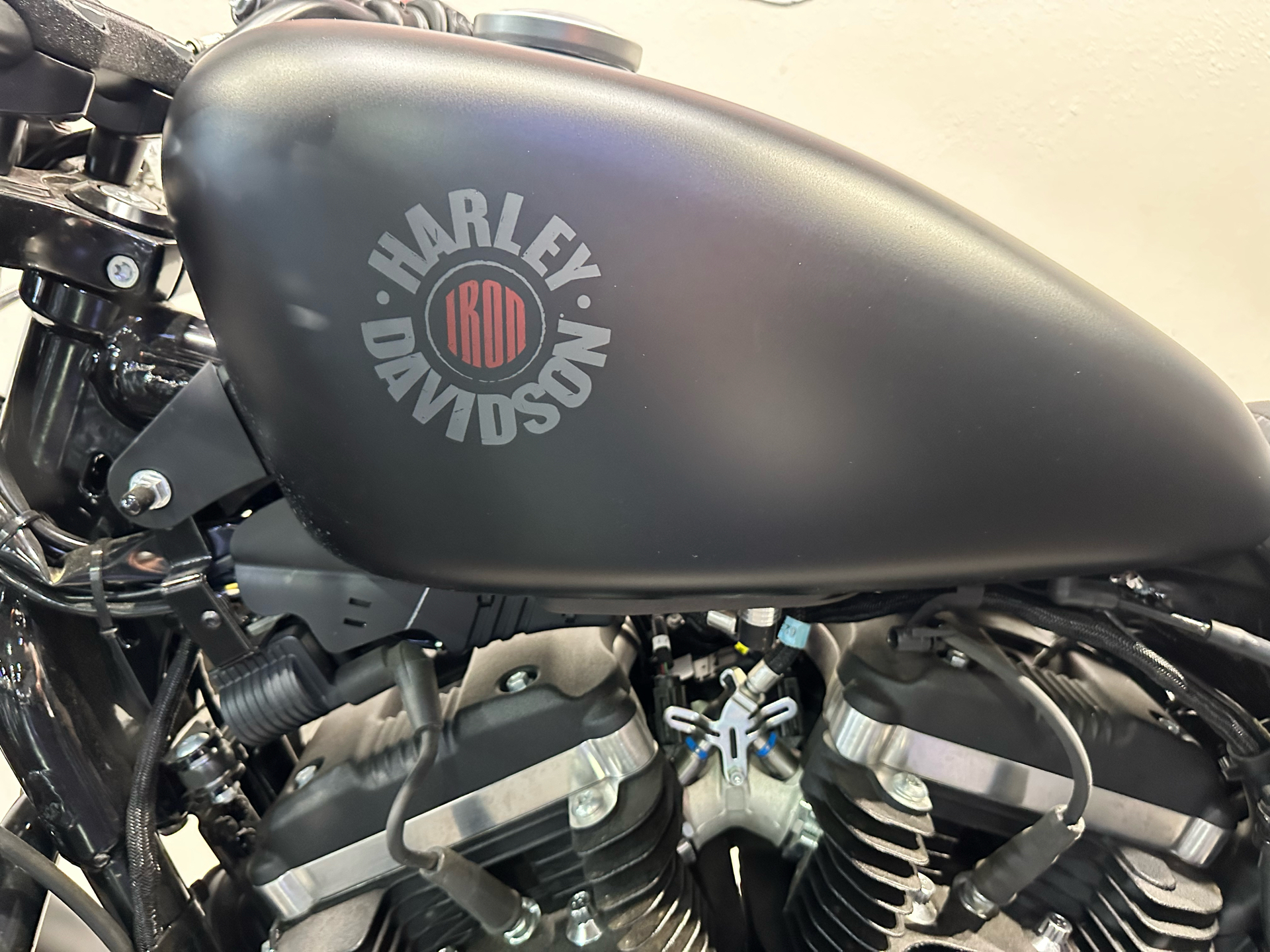 2020 Harley-Davidson Iron 883™ in Baton Rouge, Louisiana - Photo 15