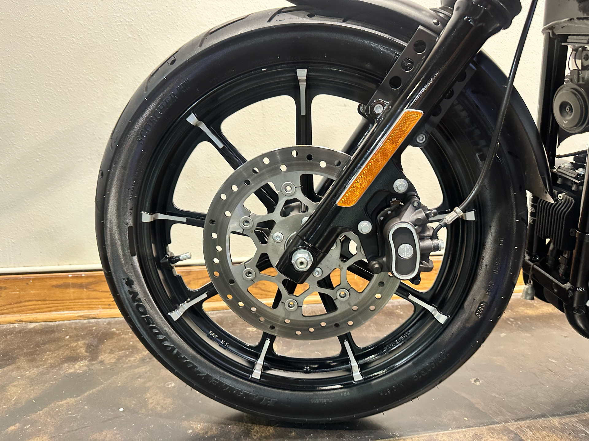 2020 Harley-Davidson Iron 883™ in Baton Rouge, Louisiana - Photo 16