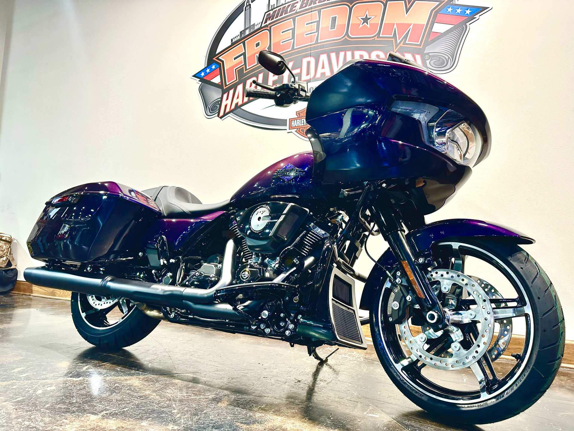 2025 Harley-Davidson Road Glide® in Baton Rouge, Louisiana - Photo 2