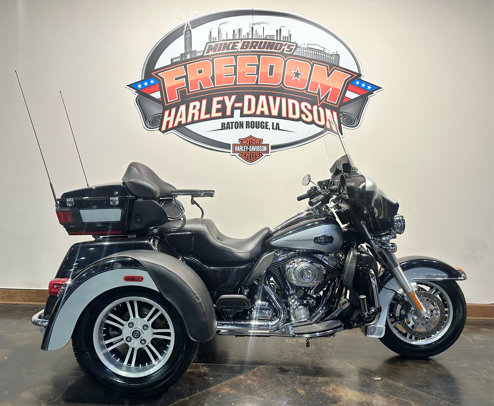 2013 Harley-Davidson Tri Glide® Ultra Classic® in Baton Rouge, Louisiana - Photo 1