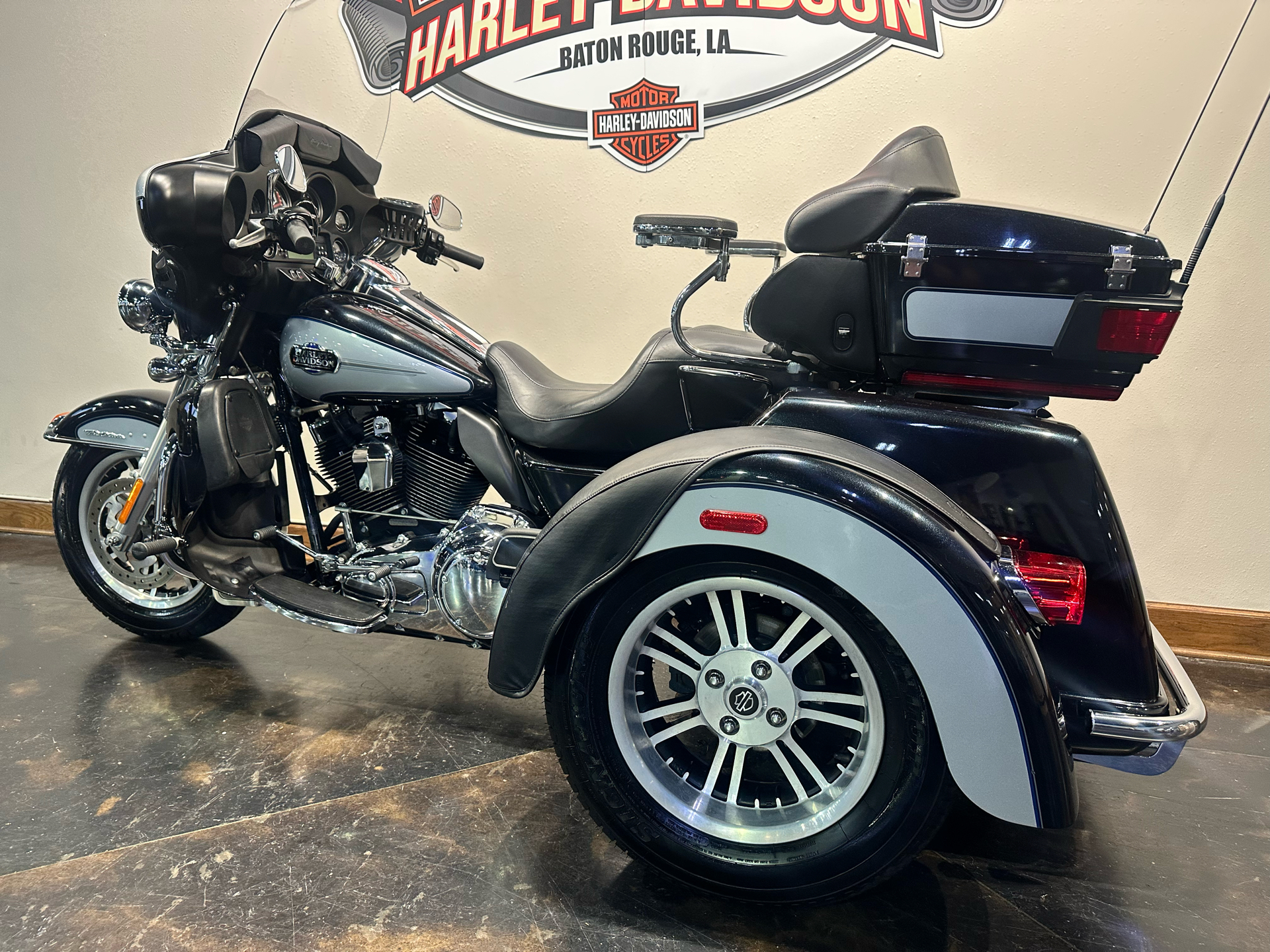 2013 Harley-Davidson Tri Glide® Ultra Classic® in Baton Rouge, Louisiana - Photo 18