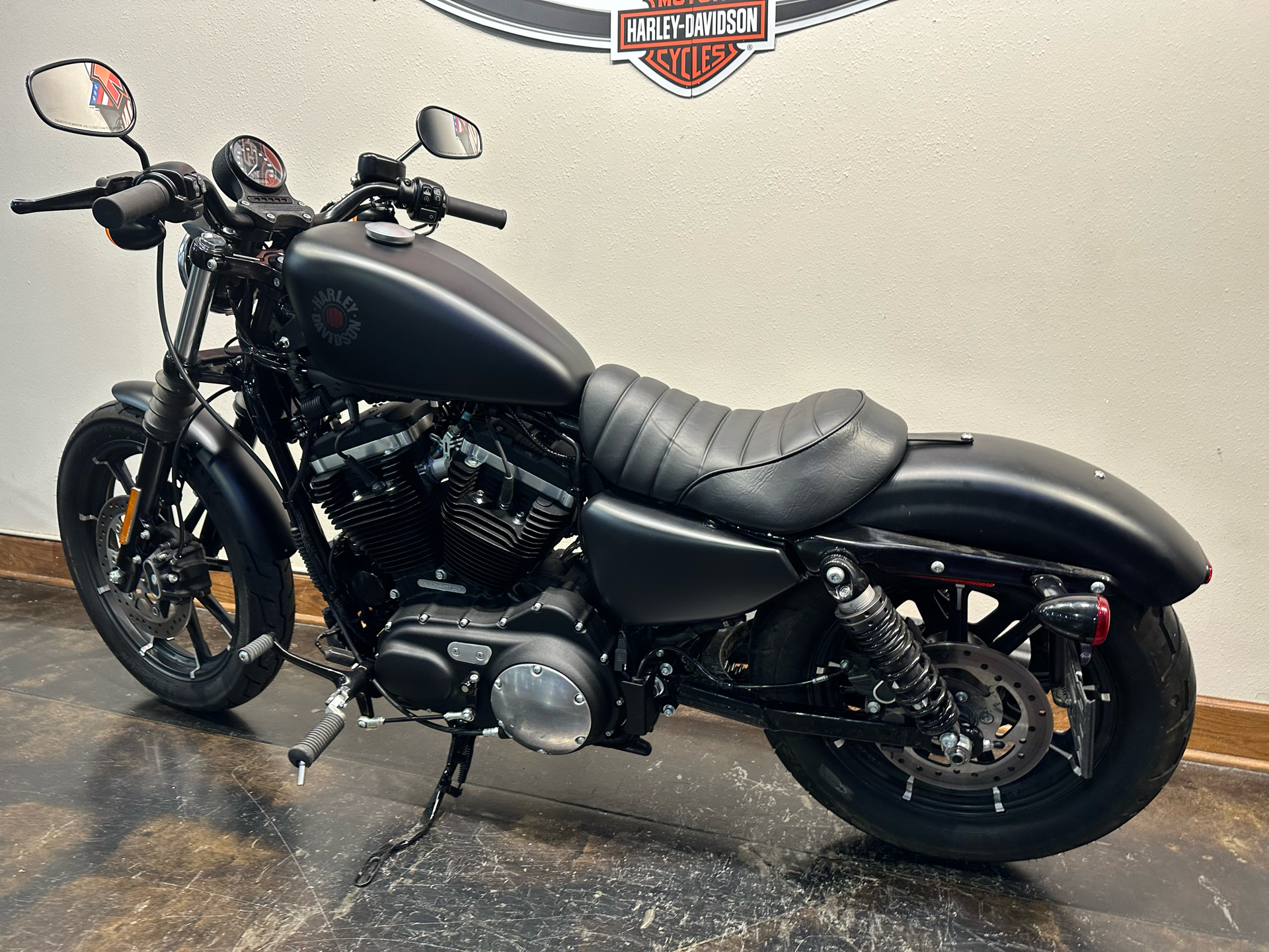 2022 Harley-Davidson Iron 883™ in Baton Rouge, Louisiana - Photo 7