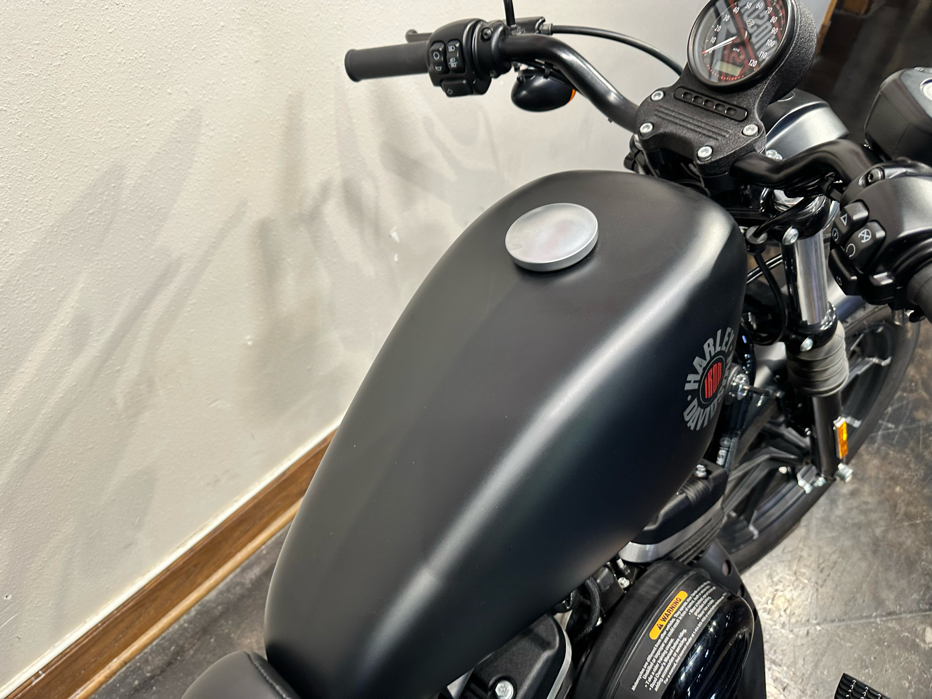 2022 Harley-Davidson Iron 883™ in Baton Rouge, Louisiana - Photo 15
