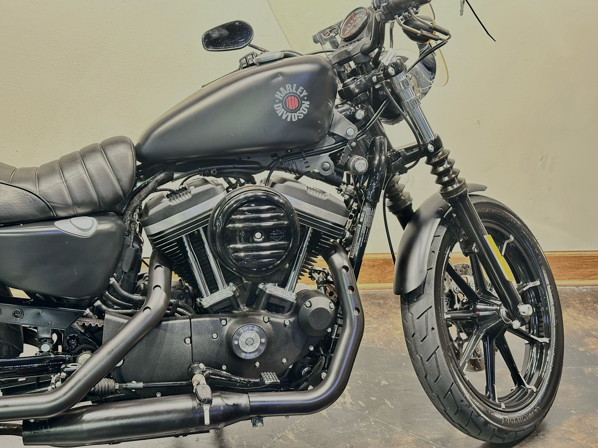 2022 Harley-Davidson Iron 883™ in Baton Rouge, Louisiana - Photo 3