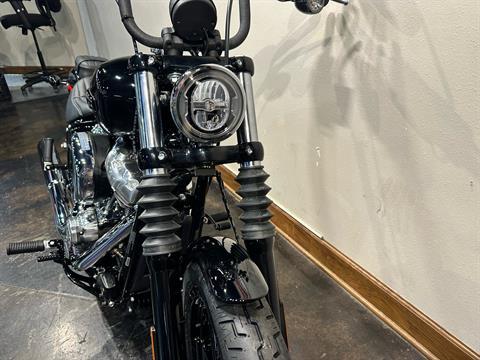 2025 Harley-Davidson Street Bob® in Baton Rouge, Louisiana - Photo 4