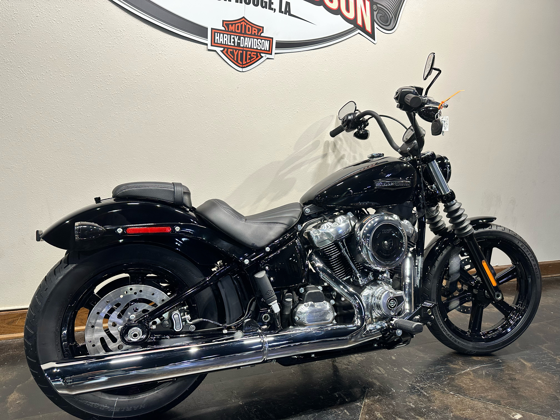 2025 Harley-Davidson Street Bob® in Baton Rouge, Louisiana - Photo 7