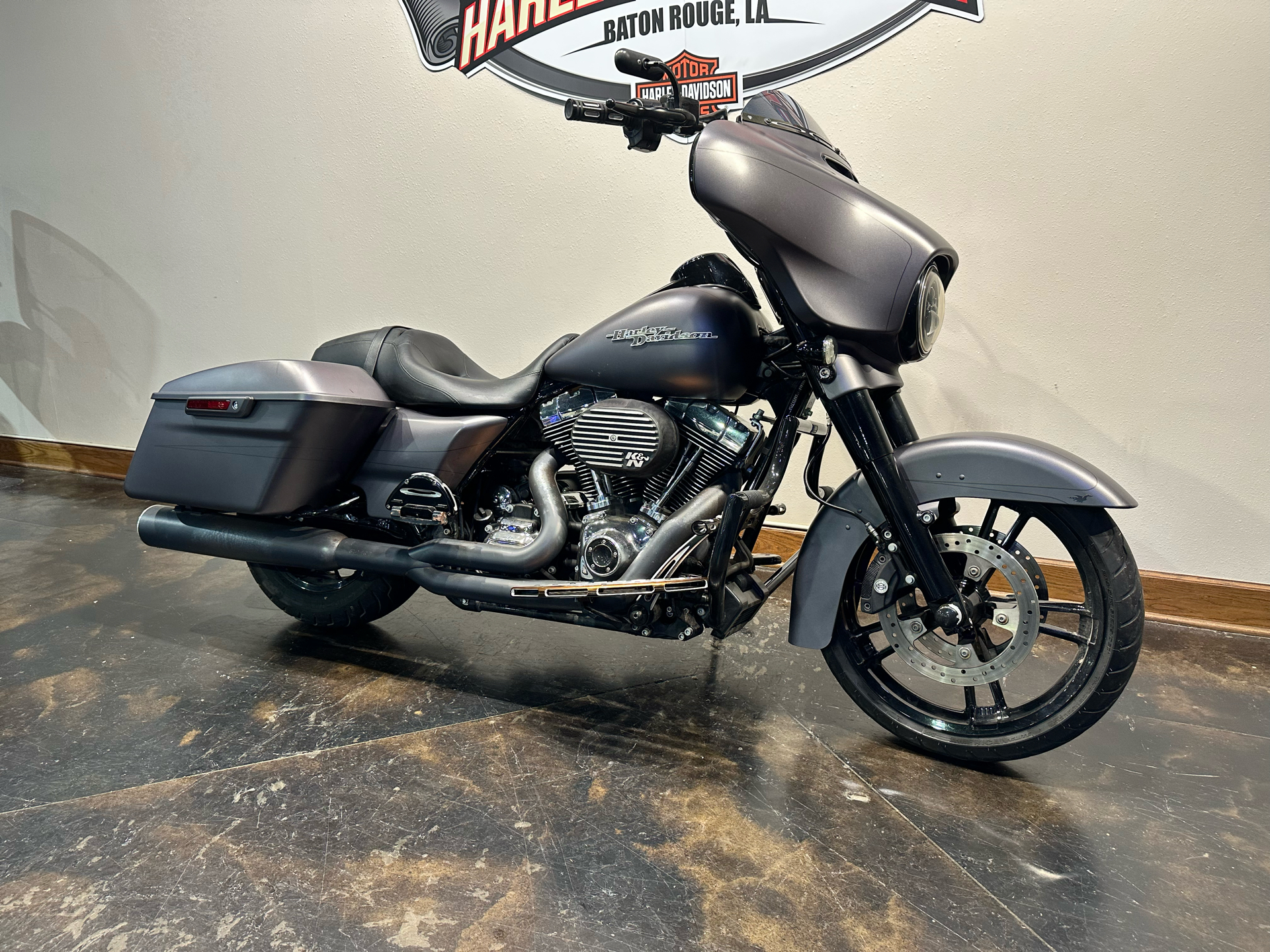 2016 Harley-Davidson Street Glide® Special in Baton Rouge, Louisiana - Photo 2