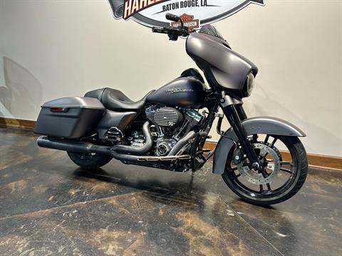 2016 Harley-Davidson Street Glide® Special in Baton Rouge, Louisiana - Photo 2