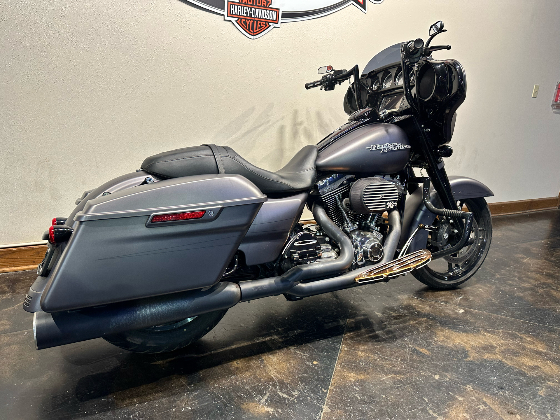 2016 Harley-Davidson Street Glide® Special in Baton Rouge, Louisiana - Photo 11