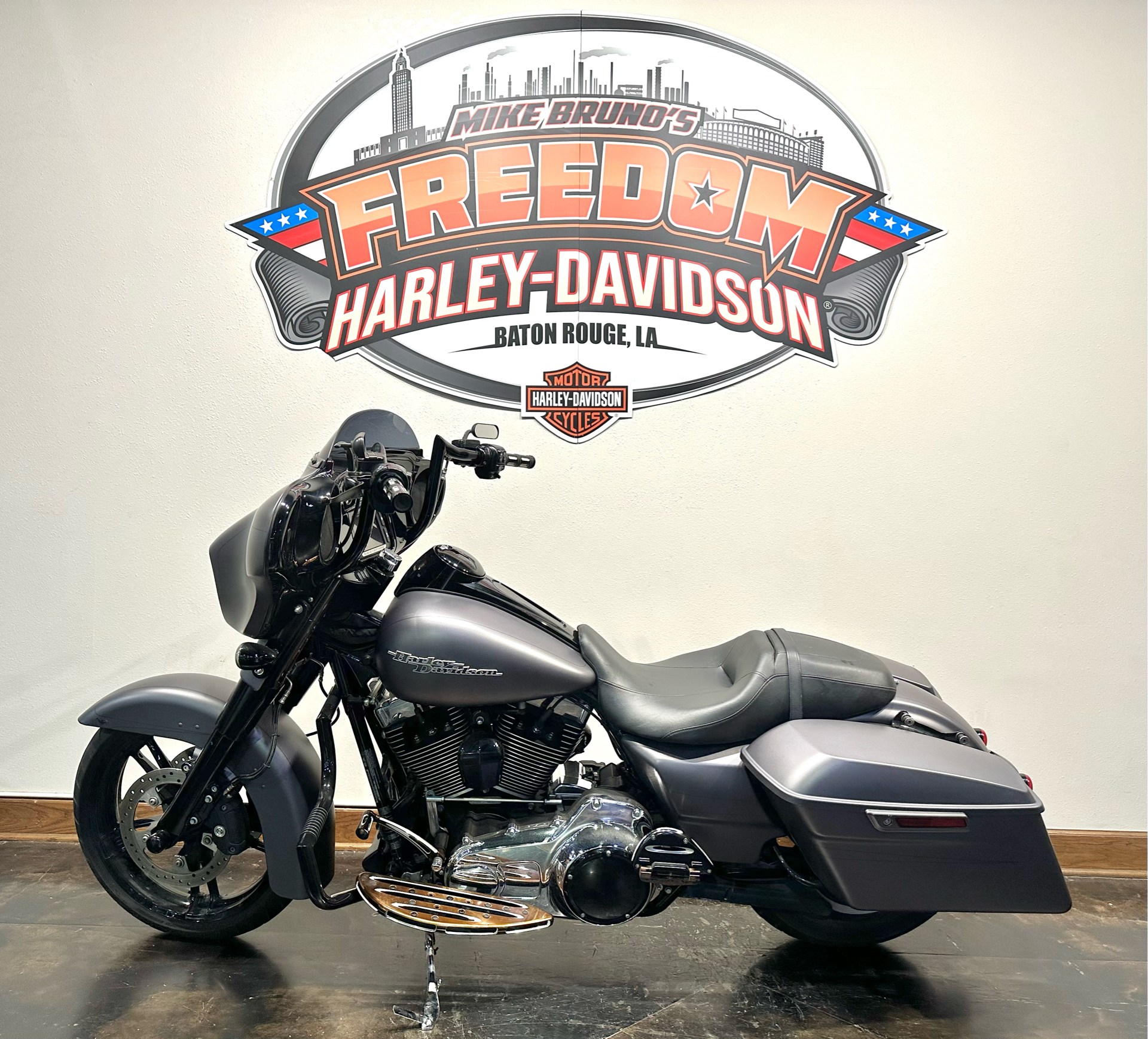2016 Harley-Davidson Street Glide® Special in Baton Rouge, Louisiana - Photo 12