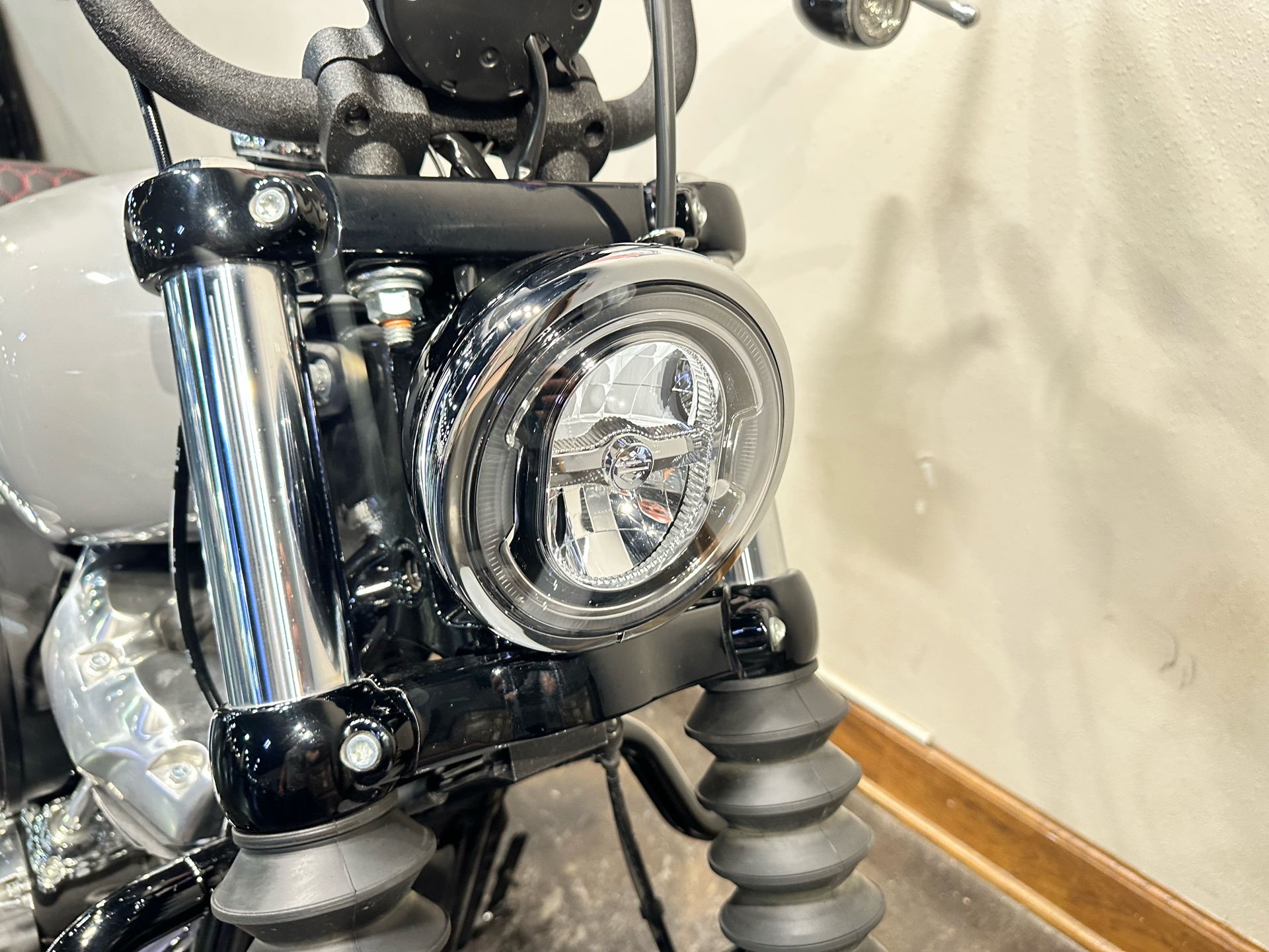 2025 Harley-Davidson Street Bob® in Baton Rouge, Louisiana - Photo 4