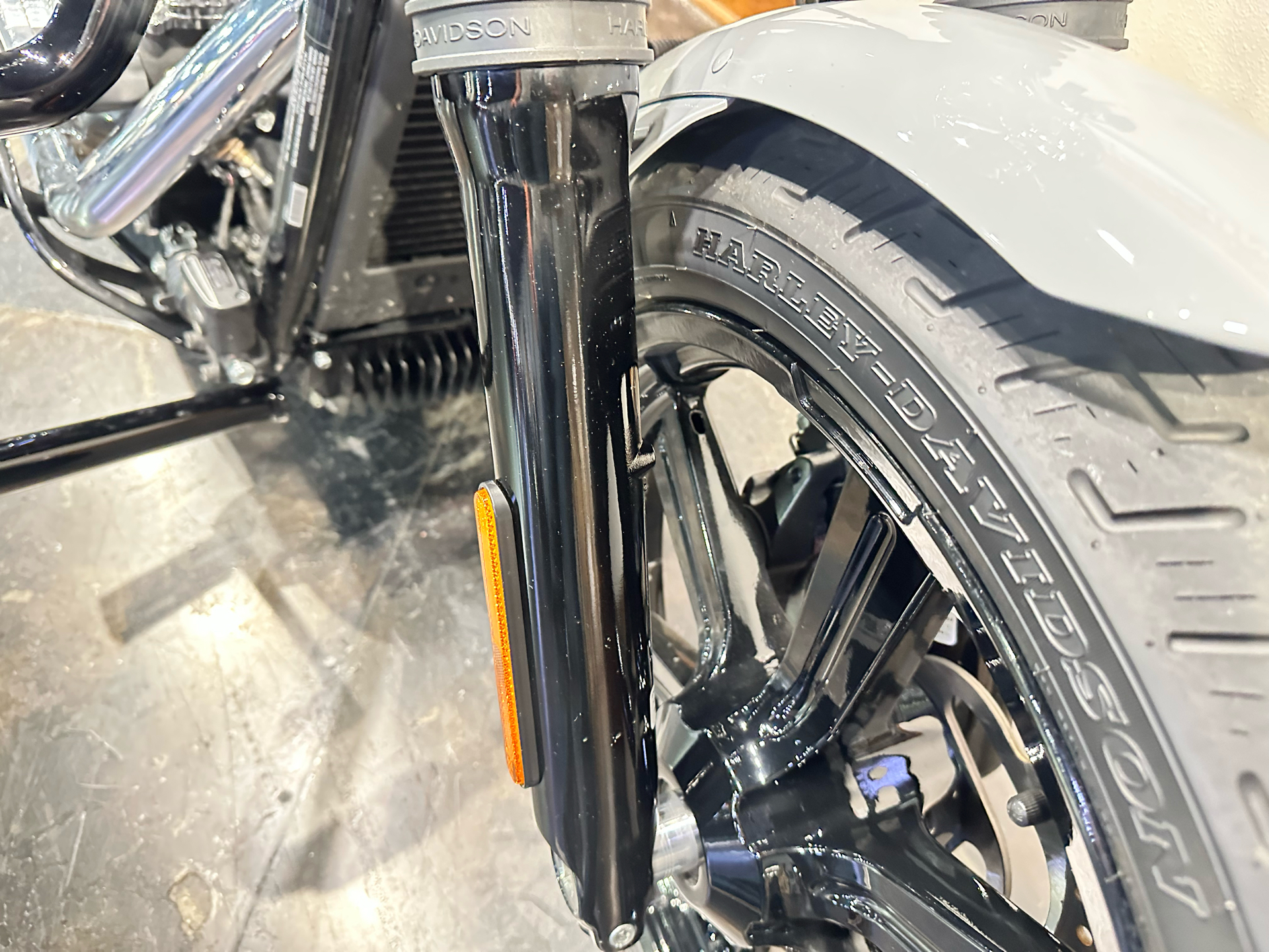 2025 Harley-Davidson Street Bob® in Baton Rouge, Louisiana - Photo 5