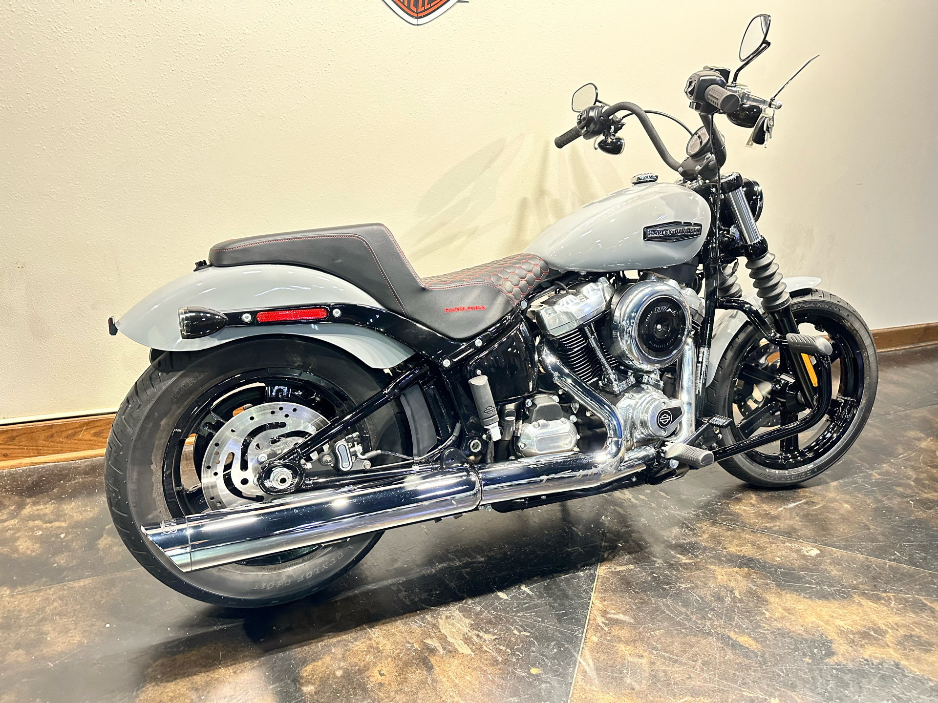 2025 Harley-Davidson Street Bob® in Baton Rouge, Louisiana - Photo 13