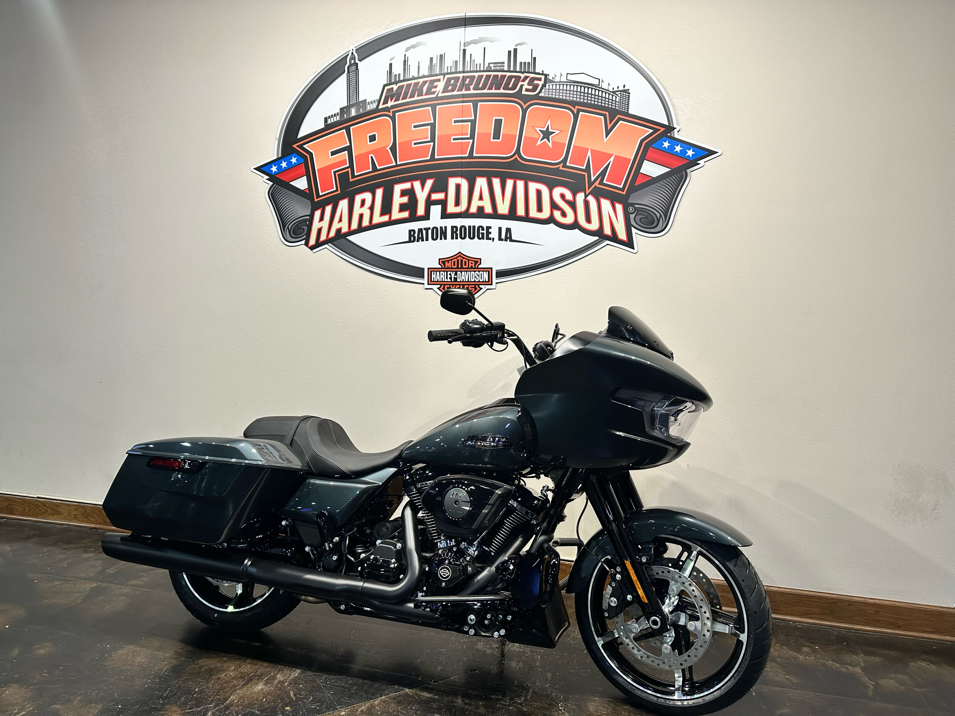 2025 Harley-Davidson Road Glide® in Baton Rouge, Louisiana - Photo 2