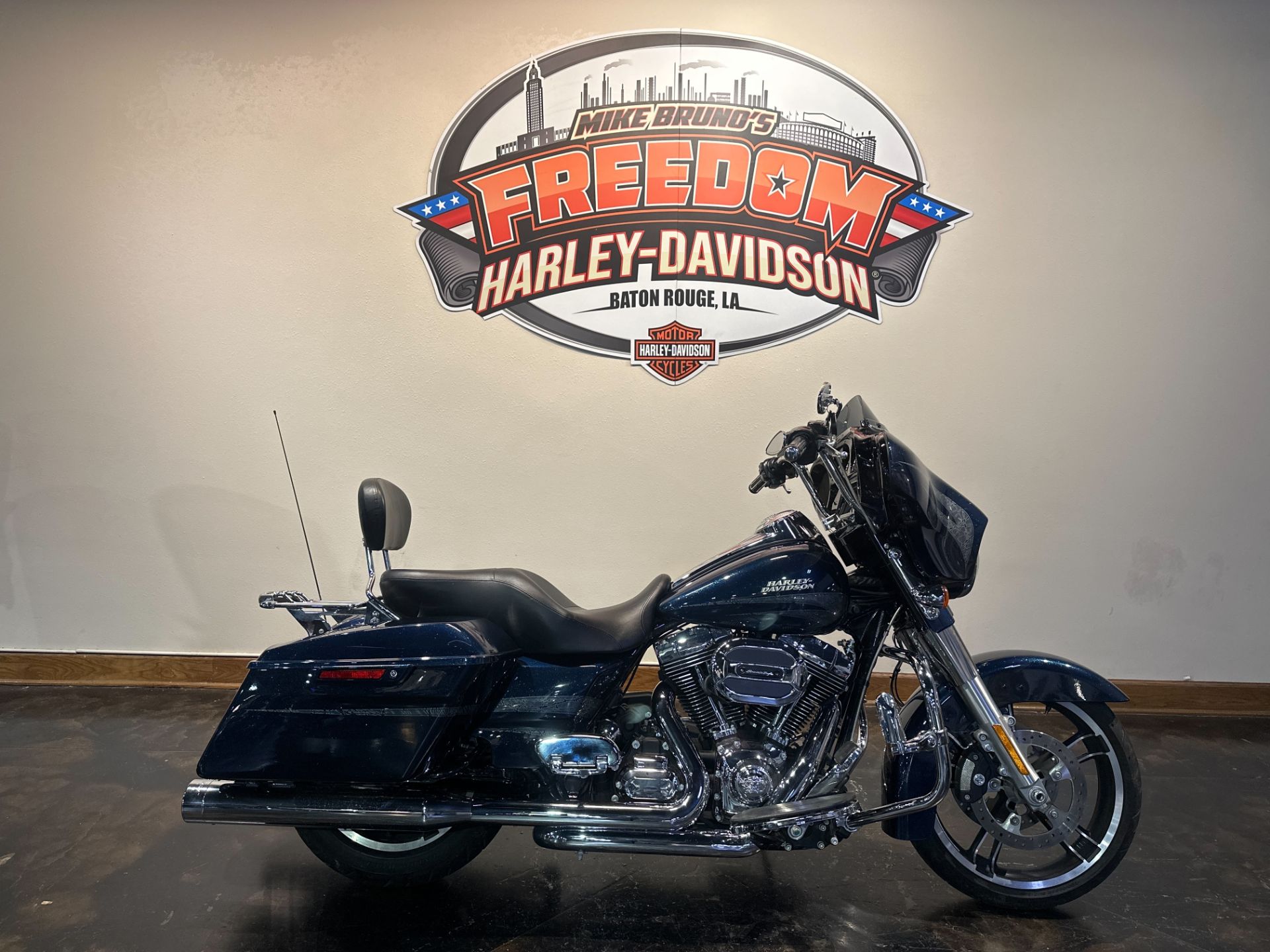 2016 Harley-Davidson Street Glide® Special in Baton Rouge, Louisiana - Photo 1