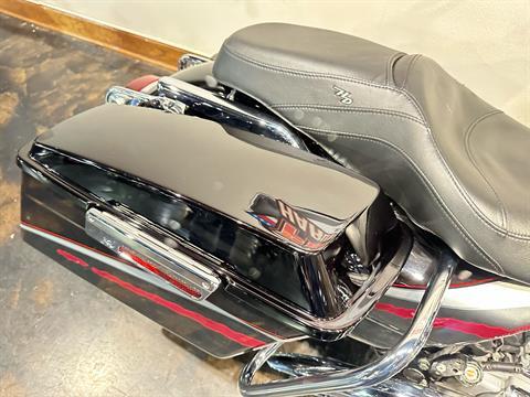 2006 Harley-Davidson CVO™ Screamin' Eagle® Ultra Classic® Electra Glide® in Baton Rouge, Louisiana - Photo 13