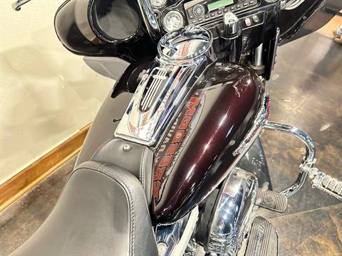 2006 Harley-Davidson CVO™ Screamin' Eagle® Ultra Classic® Electra Glide® in Baton Rouge, Louisiana - Photo 14
