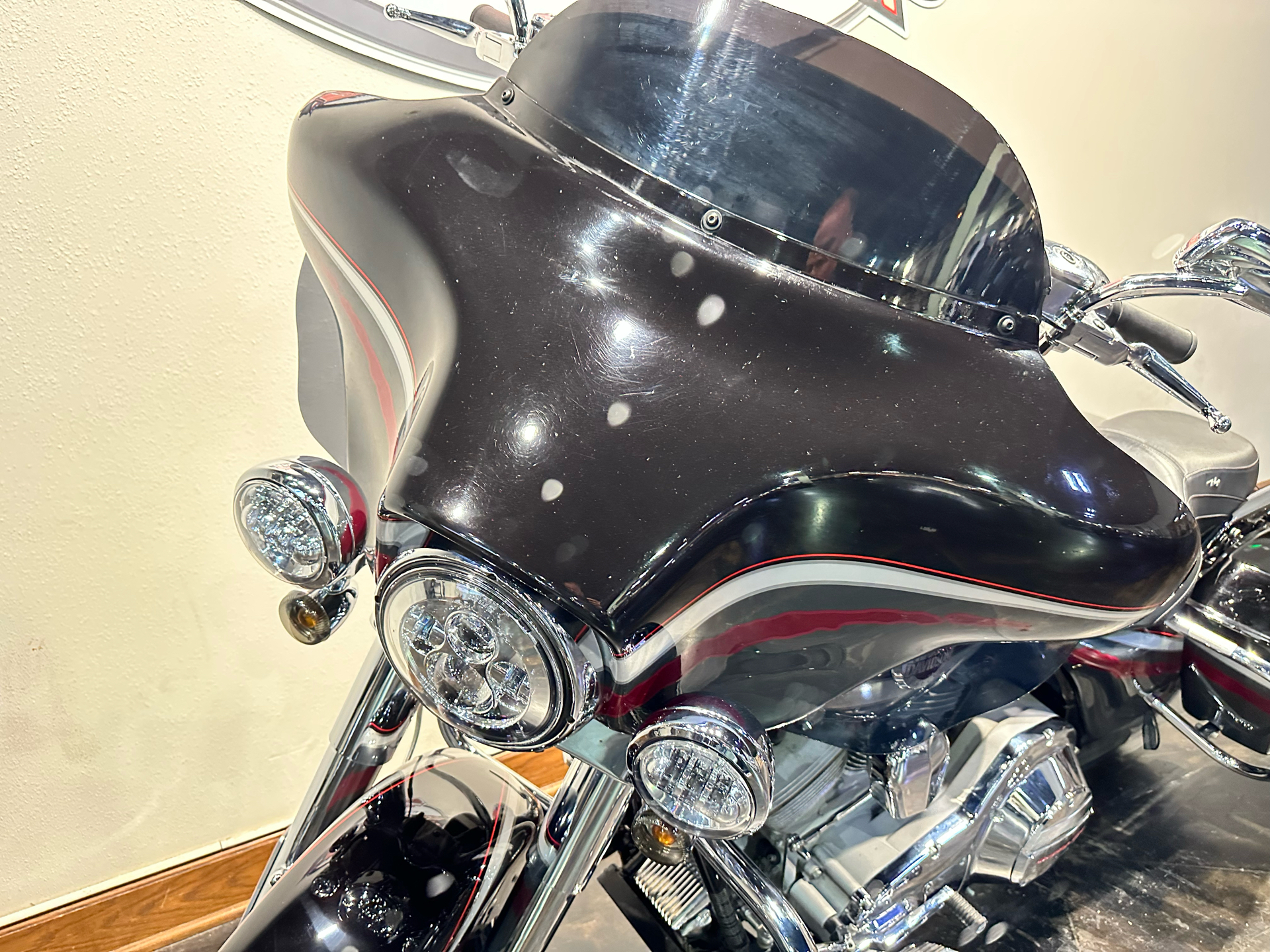 2006 Harley-Davidson CVO™ Screamin' Eagle® Ultra Classic® Electra Glide® in Baton Rouge, Louisiana - Photo 15