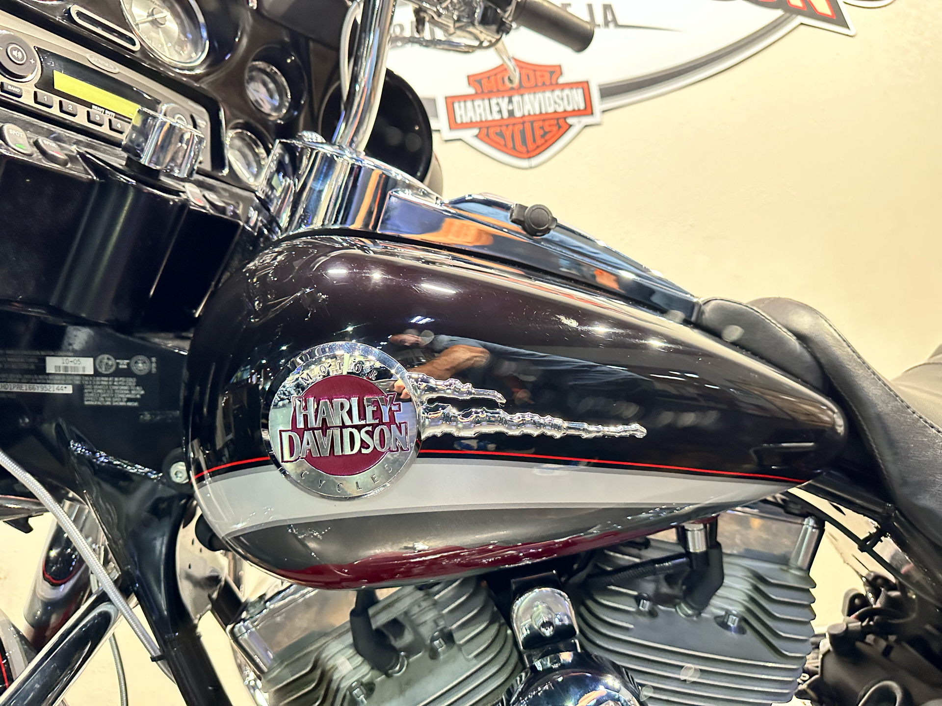 2006 Harley-Davidson CVO™ Screamin' Eagle® Ultra Classic® Electra Glide® in Baton Rouge, Louisiana - Photo 19