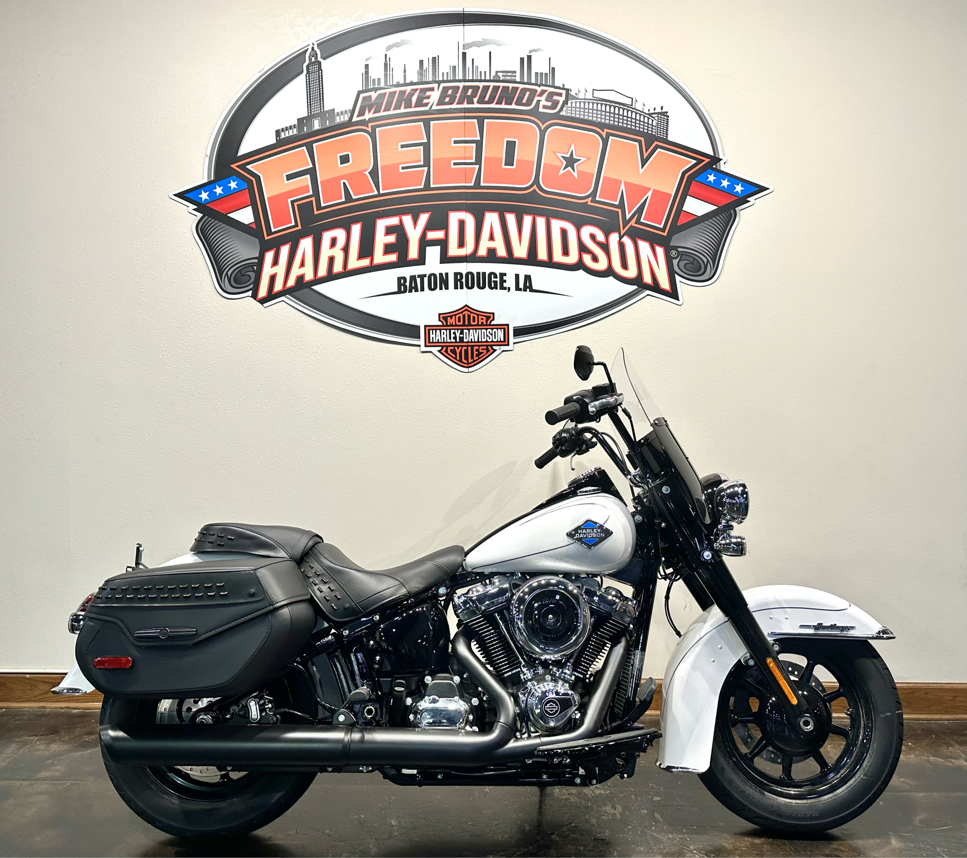 2025 Harley-Davidson Heritage Classic in Baton Rouge, Louisiana - Photo 1