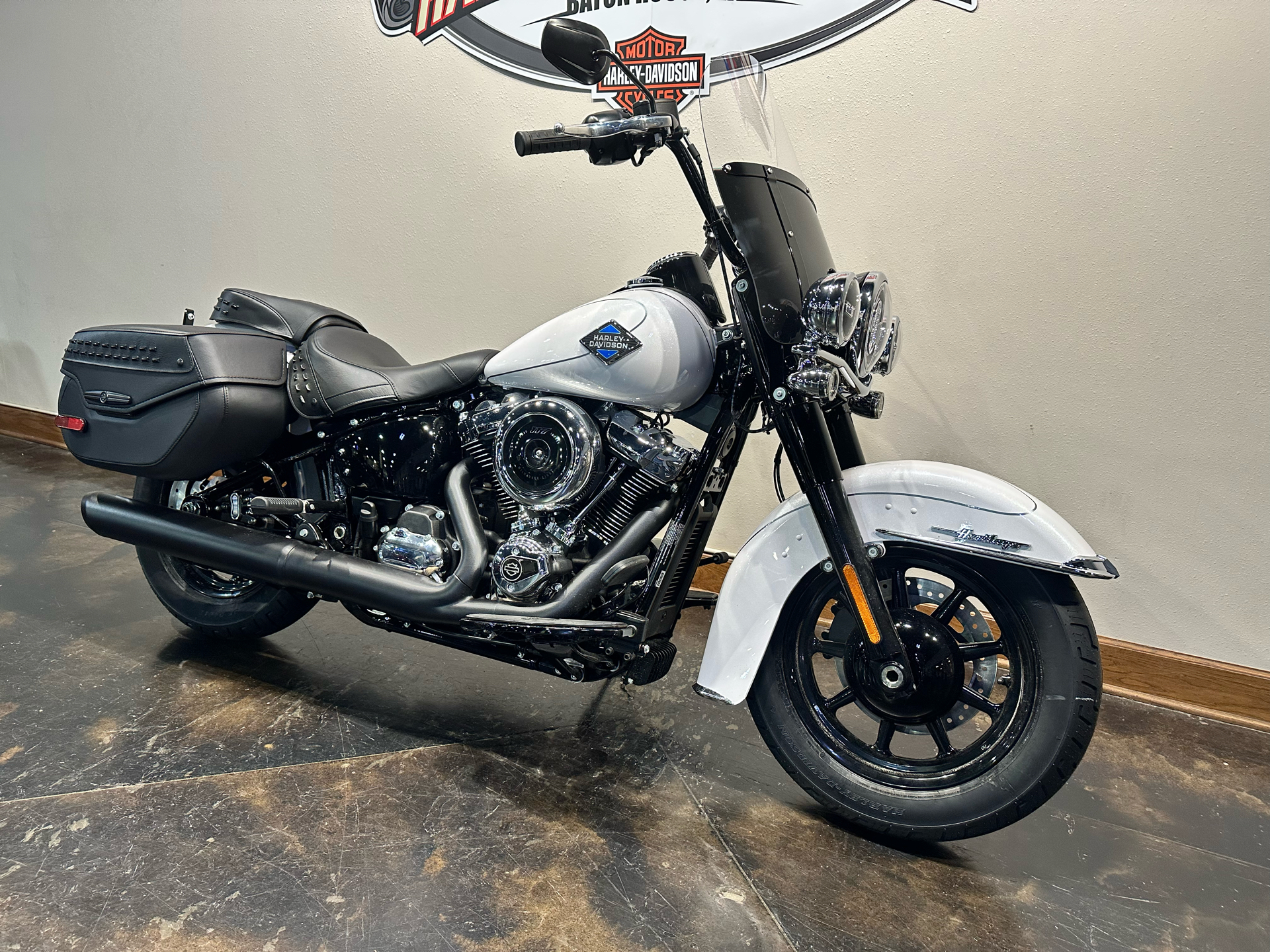 2025 Harley-Davidson Heritage Classic in Baton Rouge, Louisiana - Photo 2