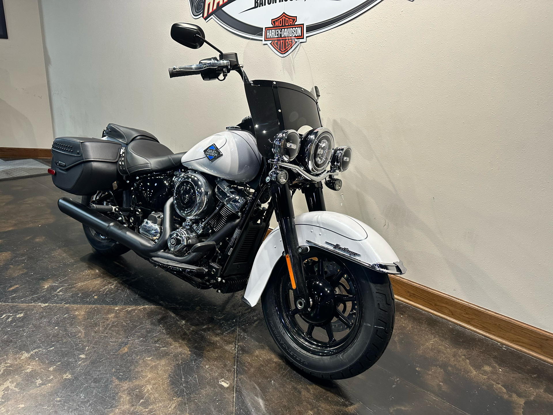 2025 Harley-Davidson Heritage Classic in Baton Rouge, Louisiana - Photo 3