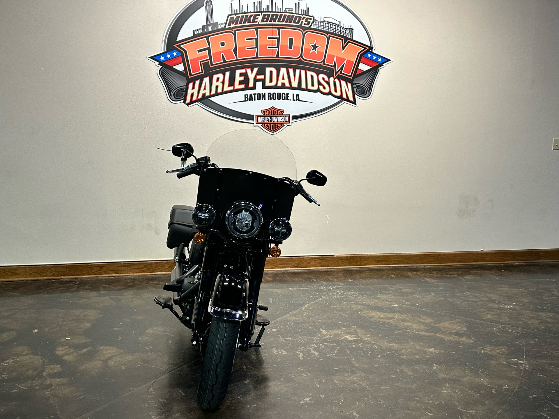2024 Harley-Davidson Heritage Classic 114 in Baton Rouge, Louisiana - Photo 3