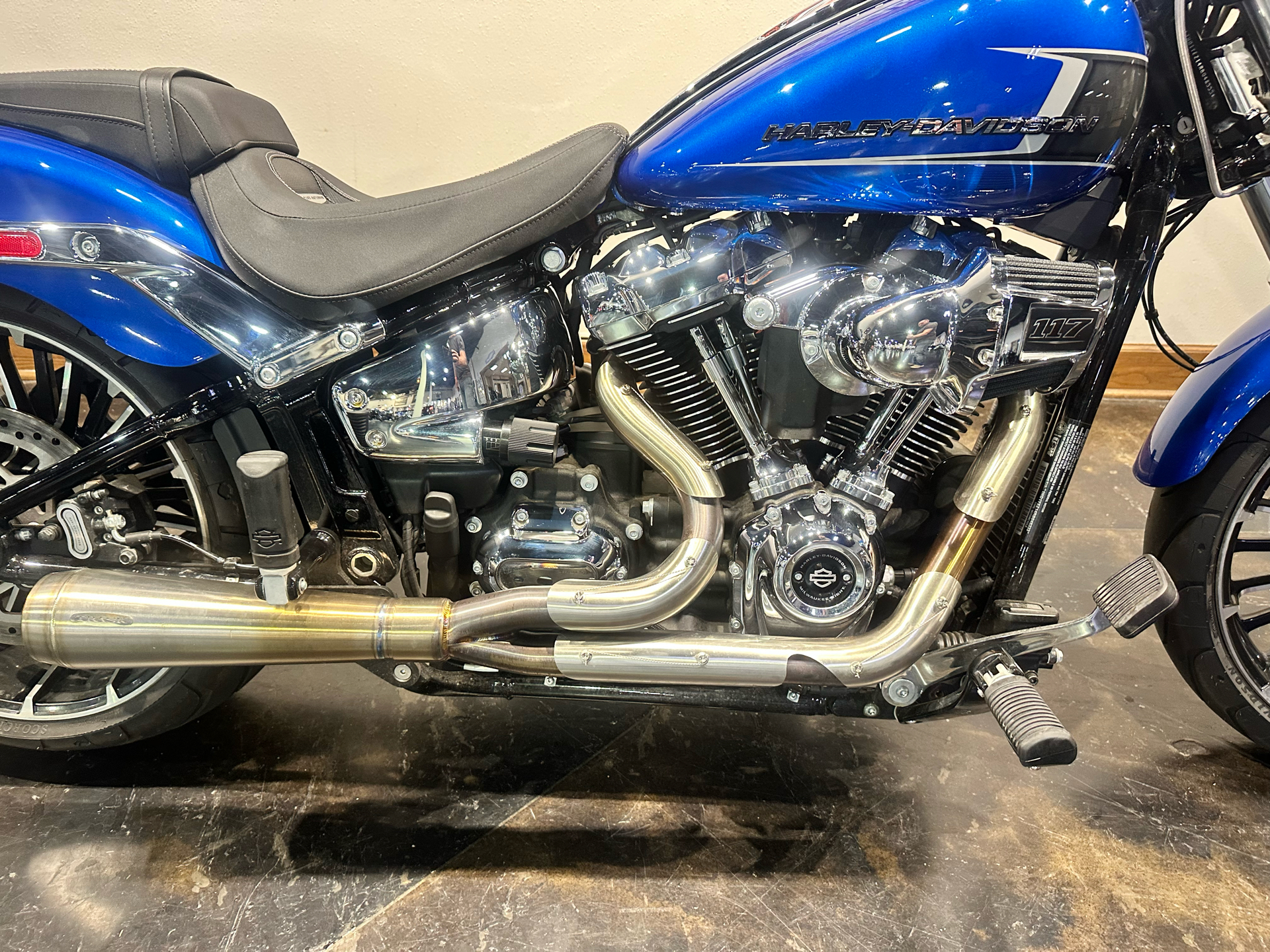 2024 Harley-Davidson Breakout® in Baton Rouge, Louisiana - Photo 9