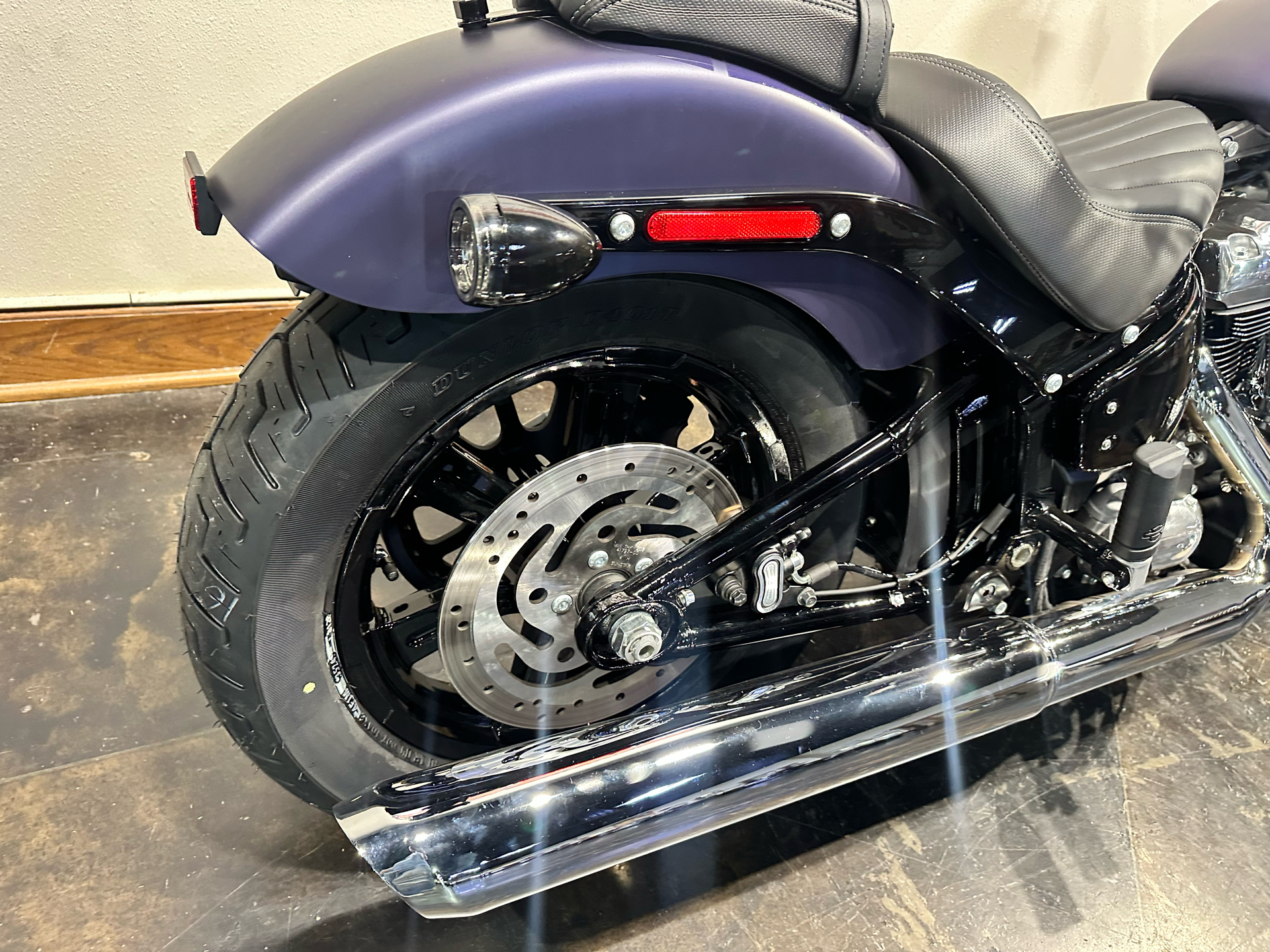 2025 Harley-Davidson Street Bob® in Baton Rouge, Louisiana - Photo 5