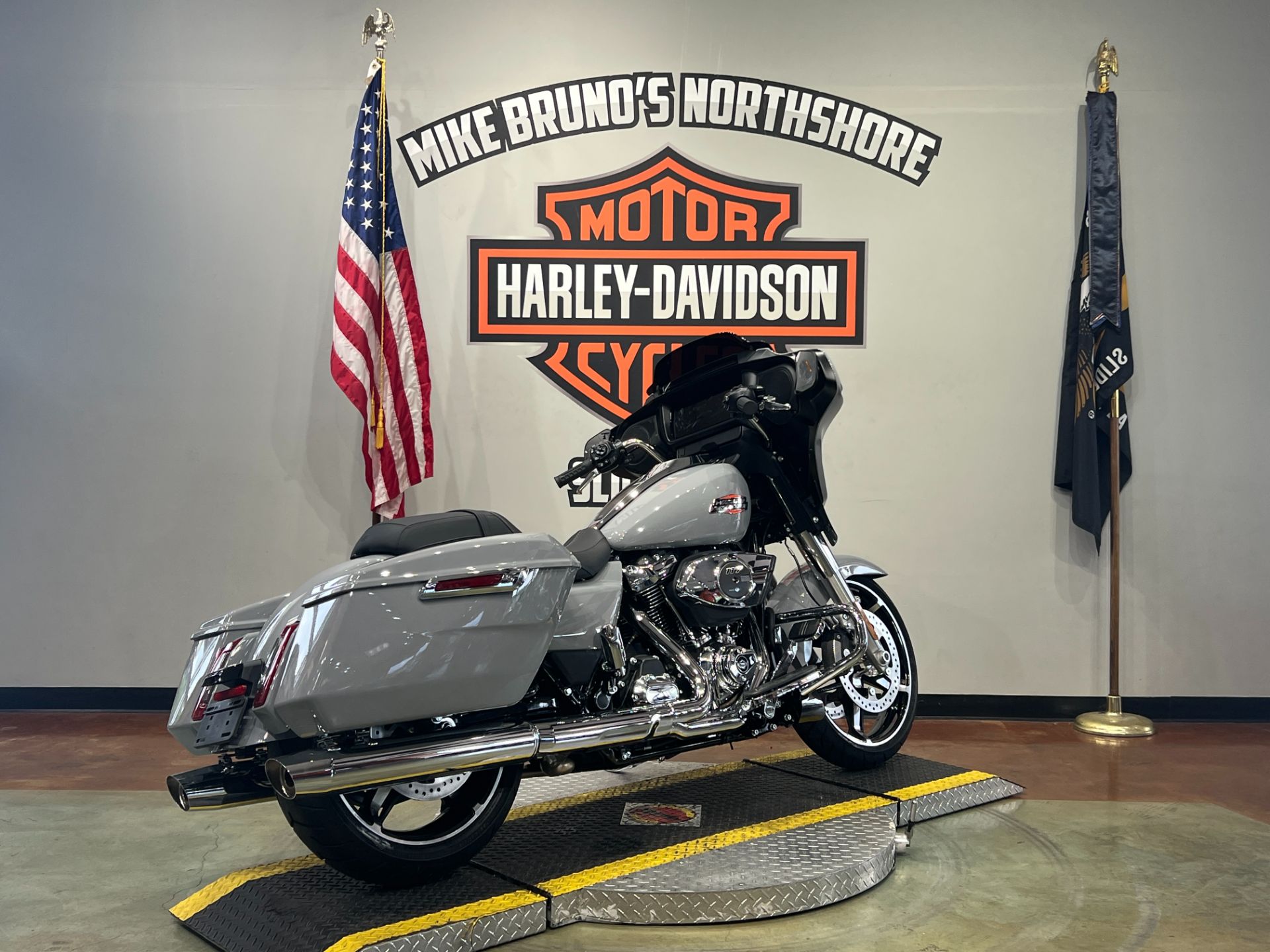 2025 Harley-Davidson Street Glide® in Slidell, Louisiana - Photo 8